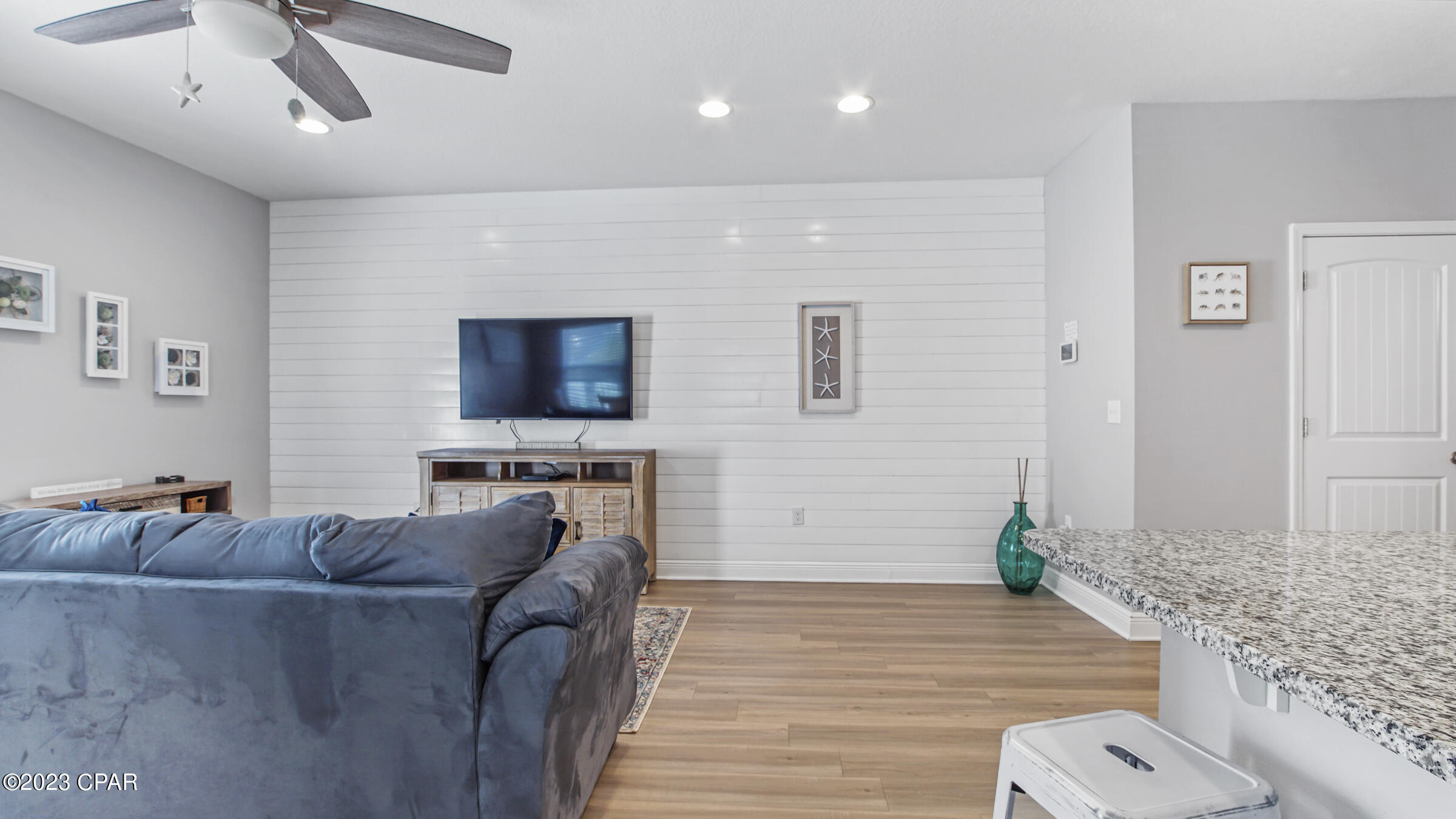 Hathaway Townhomes - Residential Lease