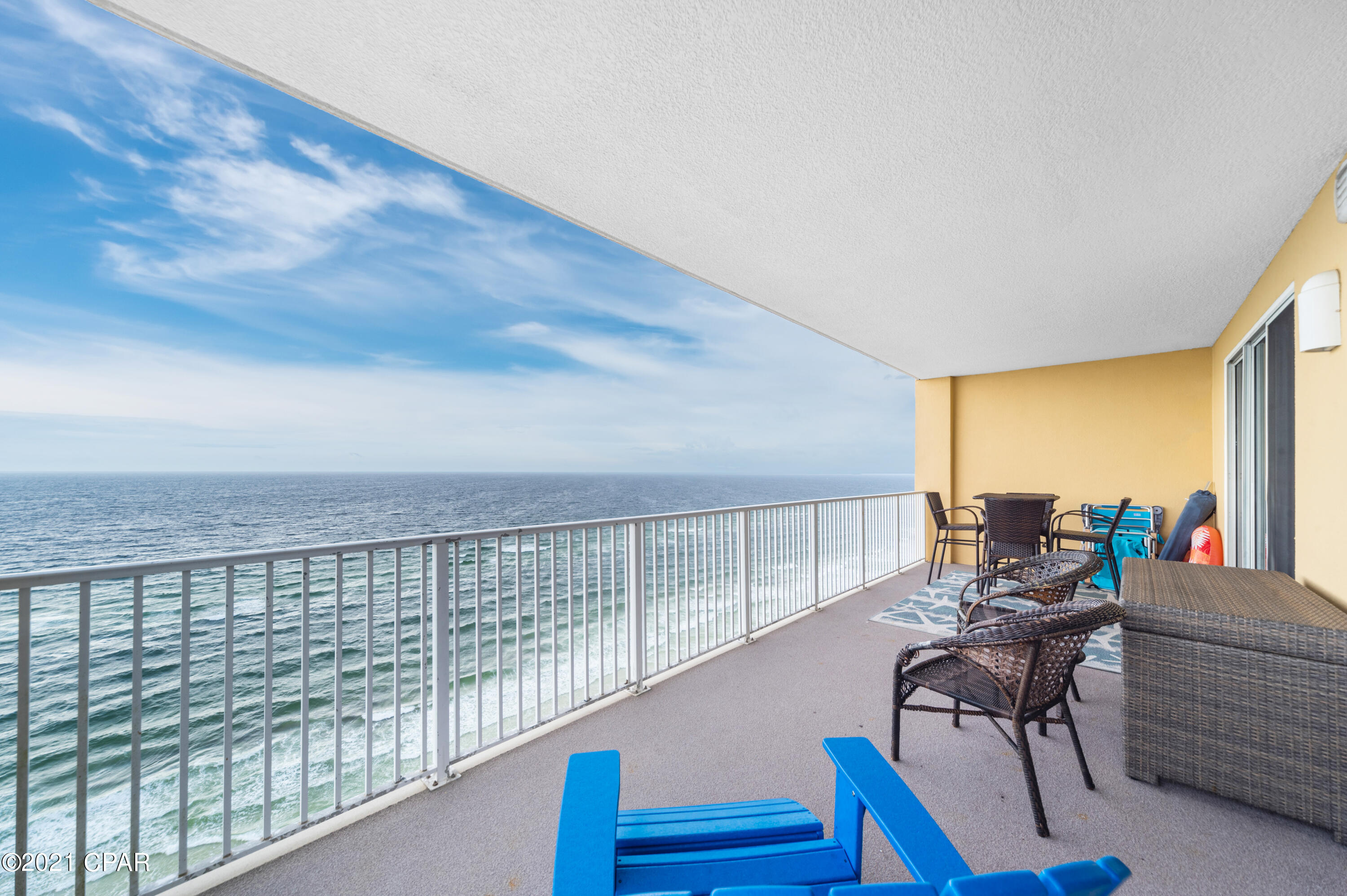 Tropic Winds - Residential