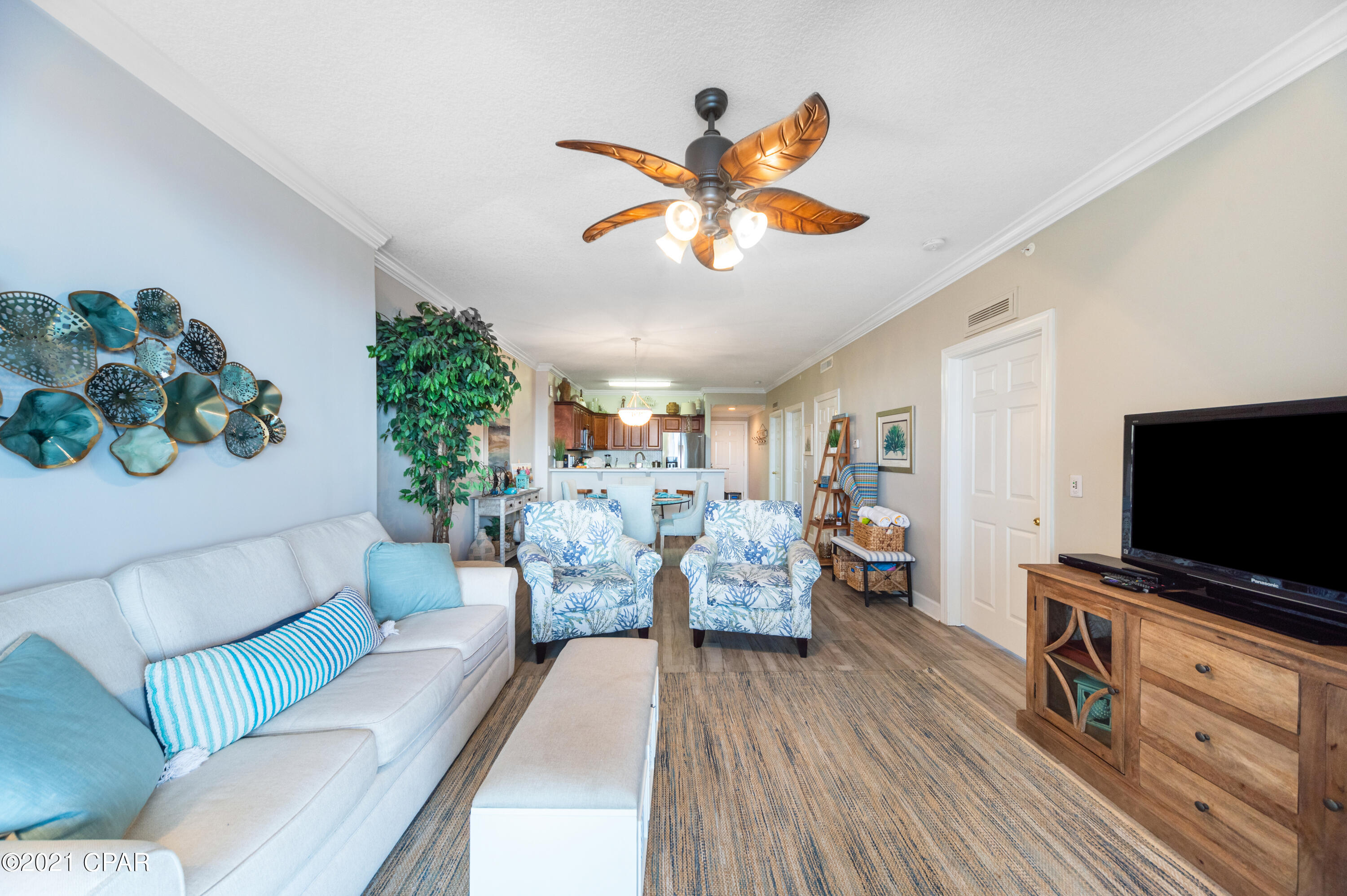 Tropic Winds - Residential