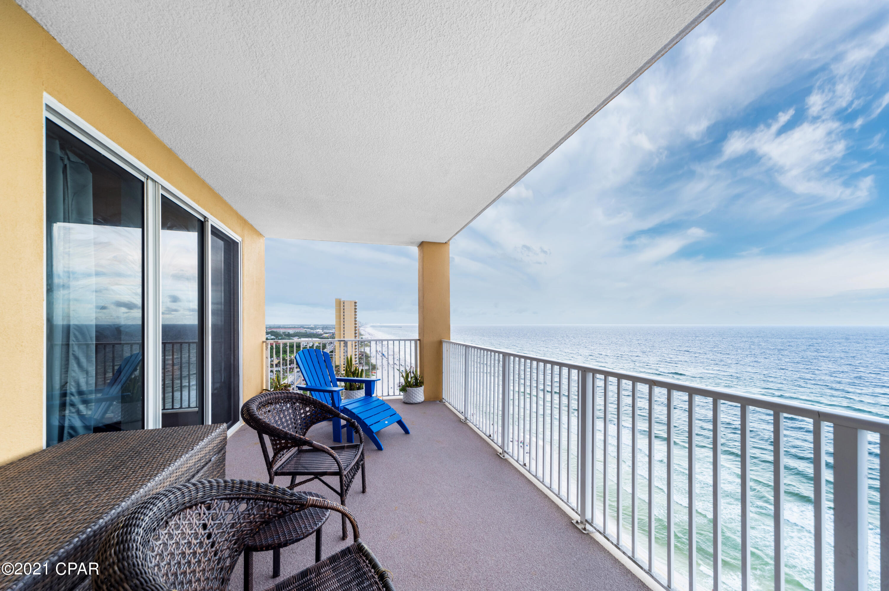 Tropic Winds - Residential