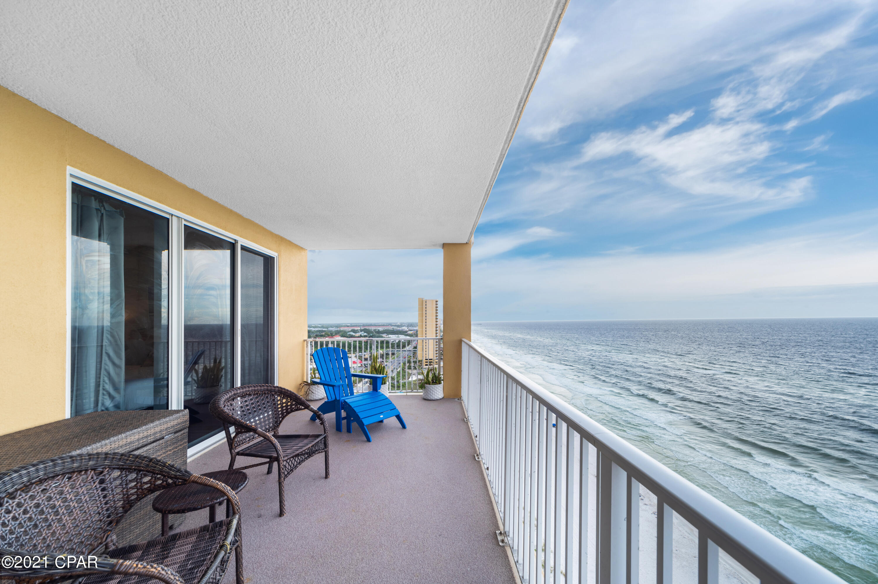 Tropic Winds - Residential