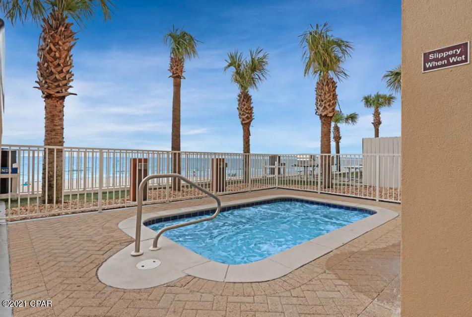 Tropic Winds - Residential