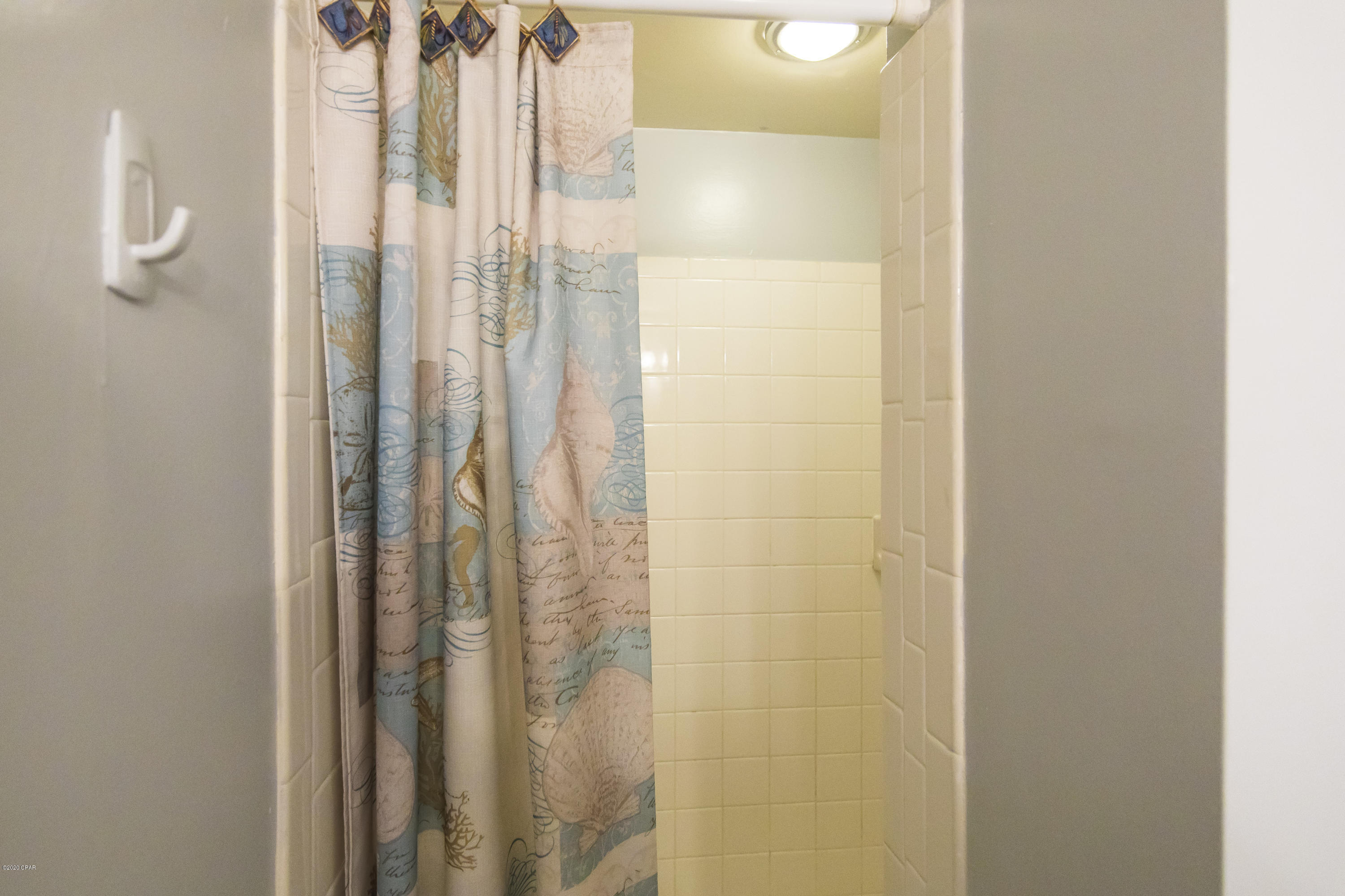 Pinnacle Port - Residential