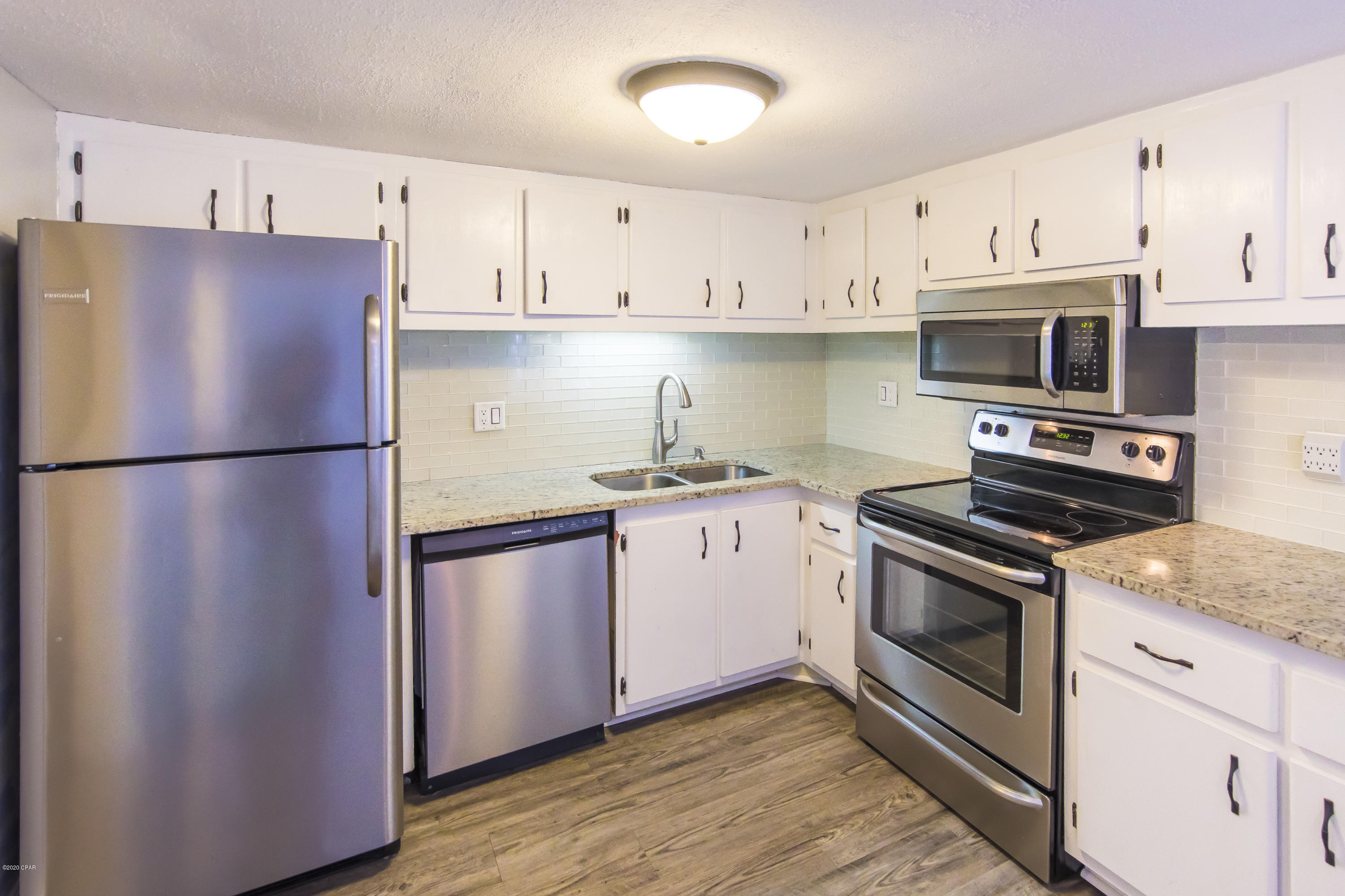 Pinnacle Port - Residential