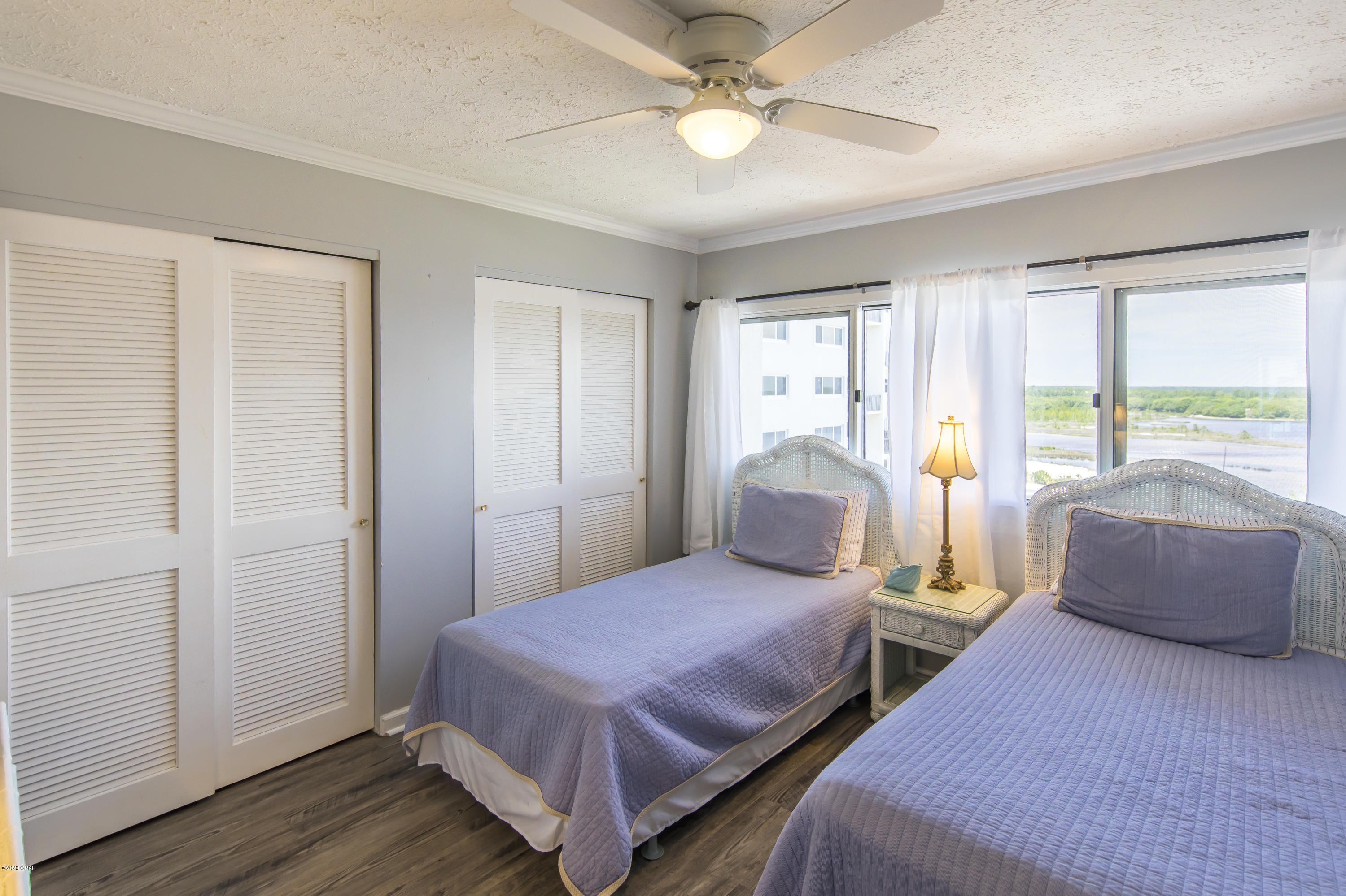 Pinnacle Port - Residential