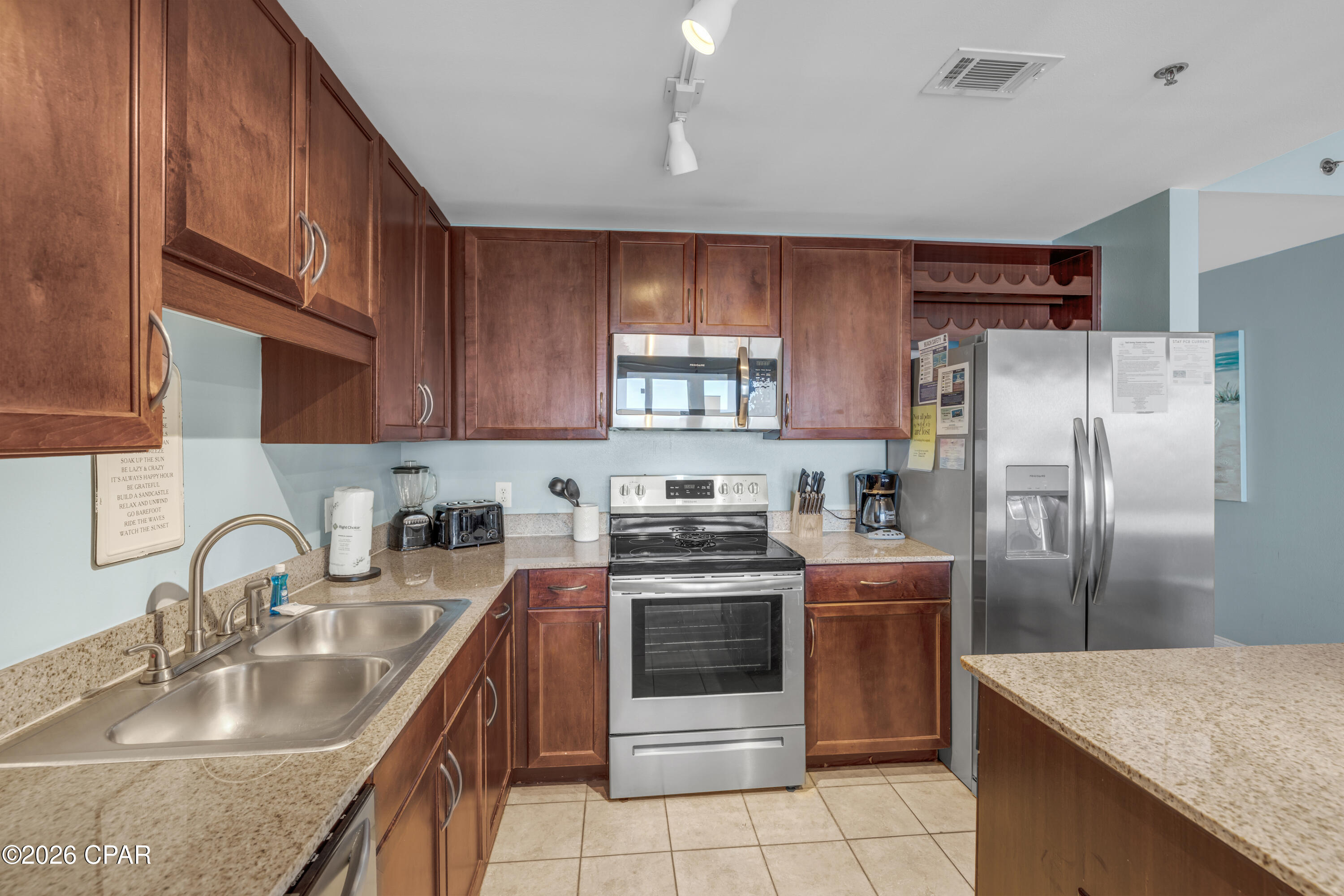 Laketown Wharf - Residential