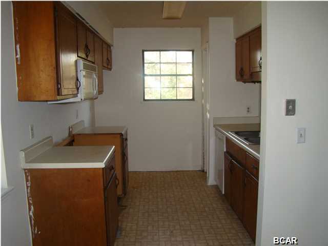 Towne & Country Lake Estates - Residential