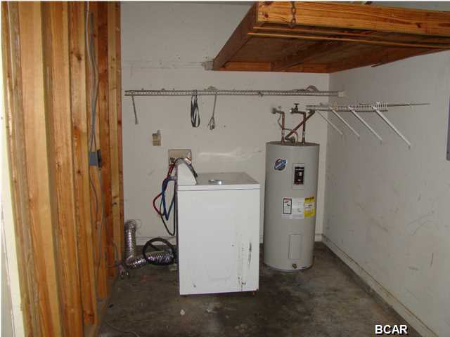 Towne & Country Lake Estates - Residential