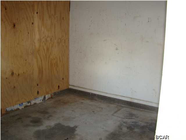 Towne & Country Lake Estates - Residential