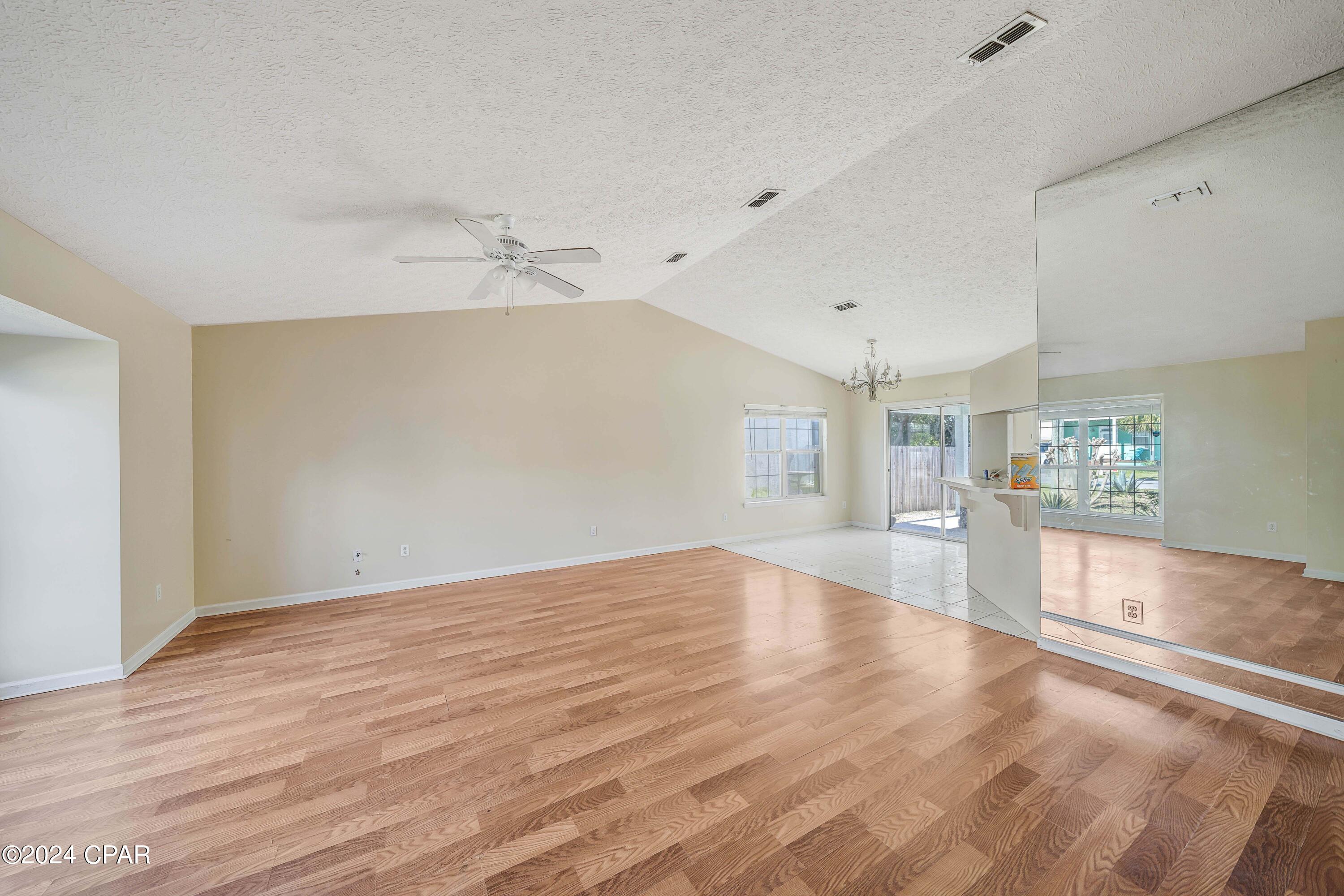 Bid-A-Wee Beach 1st - Residential