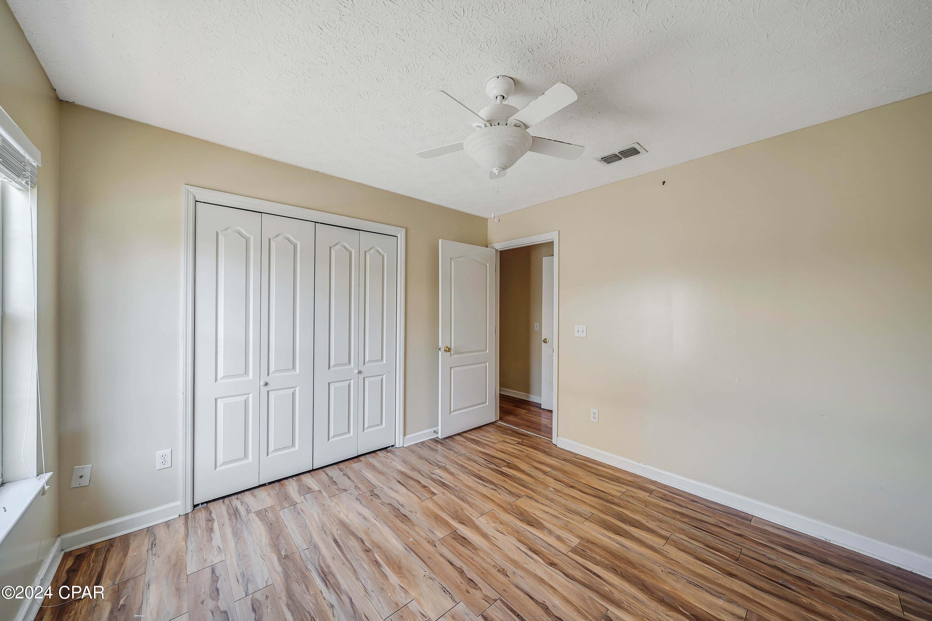 Bid-A-Wee Beach 1st - Residential