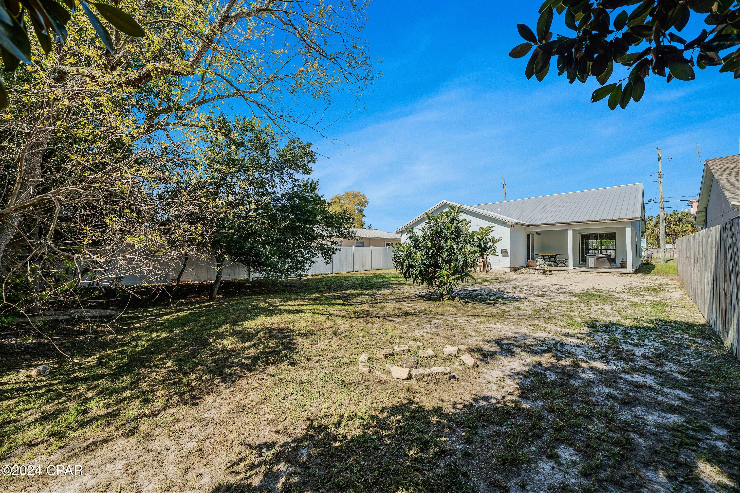 Bid-A-Wee Beach 1st - Residential