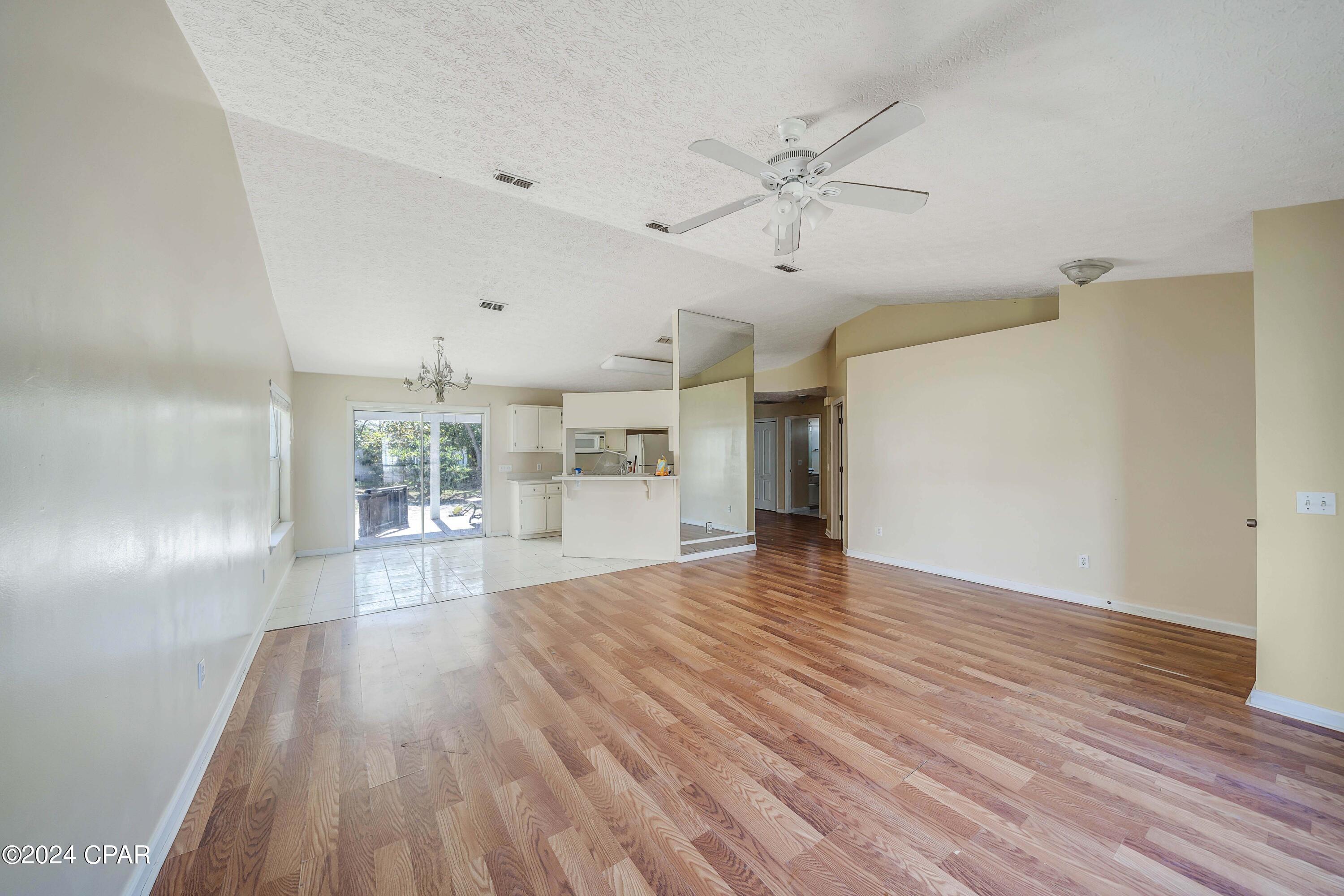 Bid-A-Wee Beach 1st - Residential