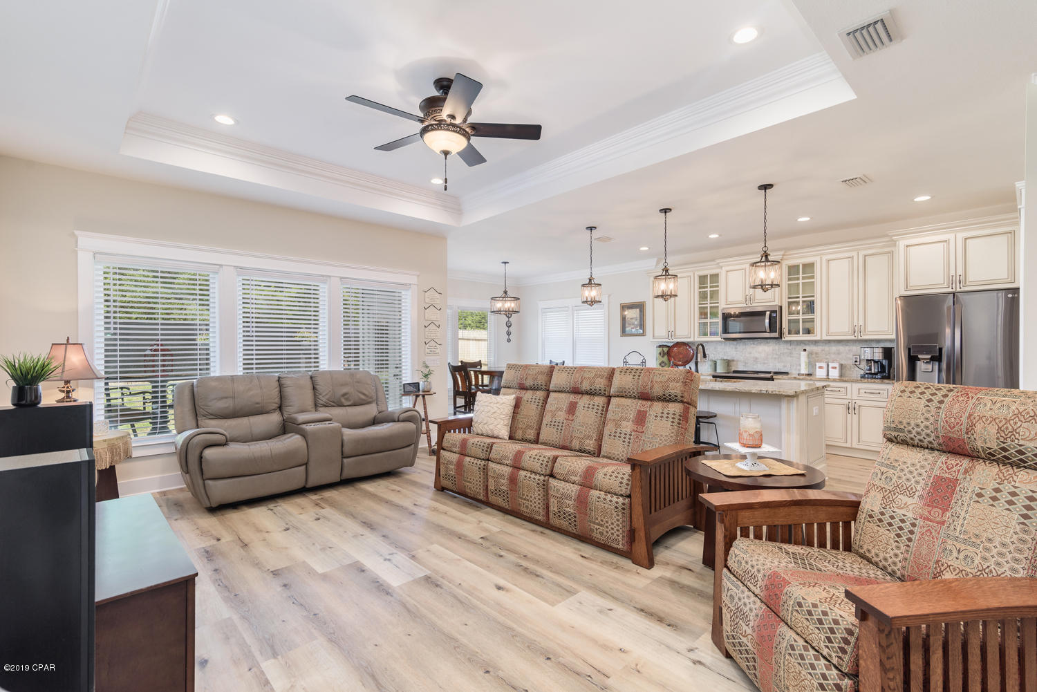 Laguna Beach Plaza - Residential