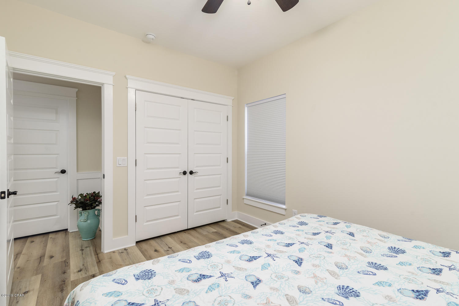 Laguna Beach Plaza - Residential