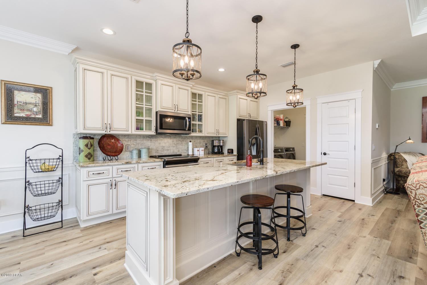 Laguna Beach Plaza - Residential