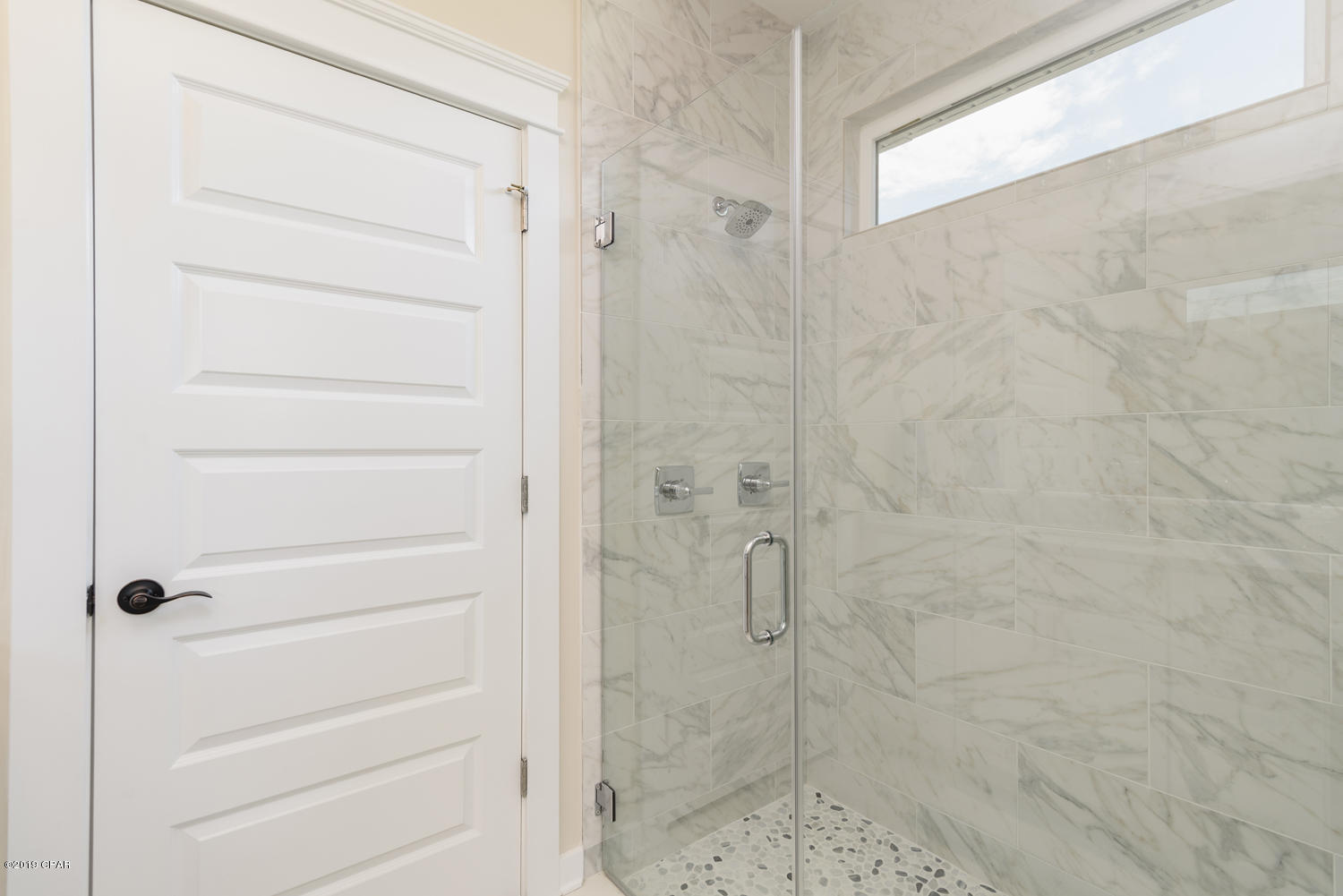 Laguna Beach Plaza - Residential