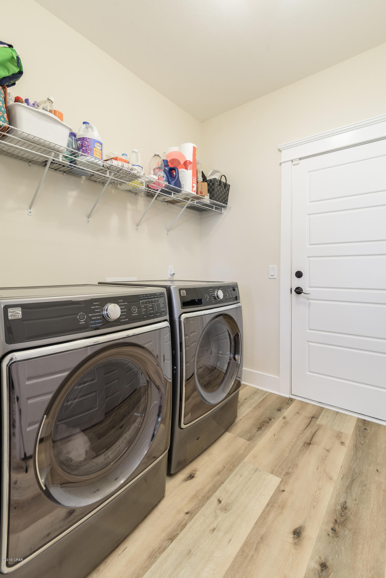 Laguna Beach Plaza - Residential