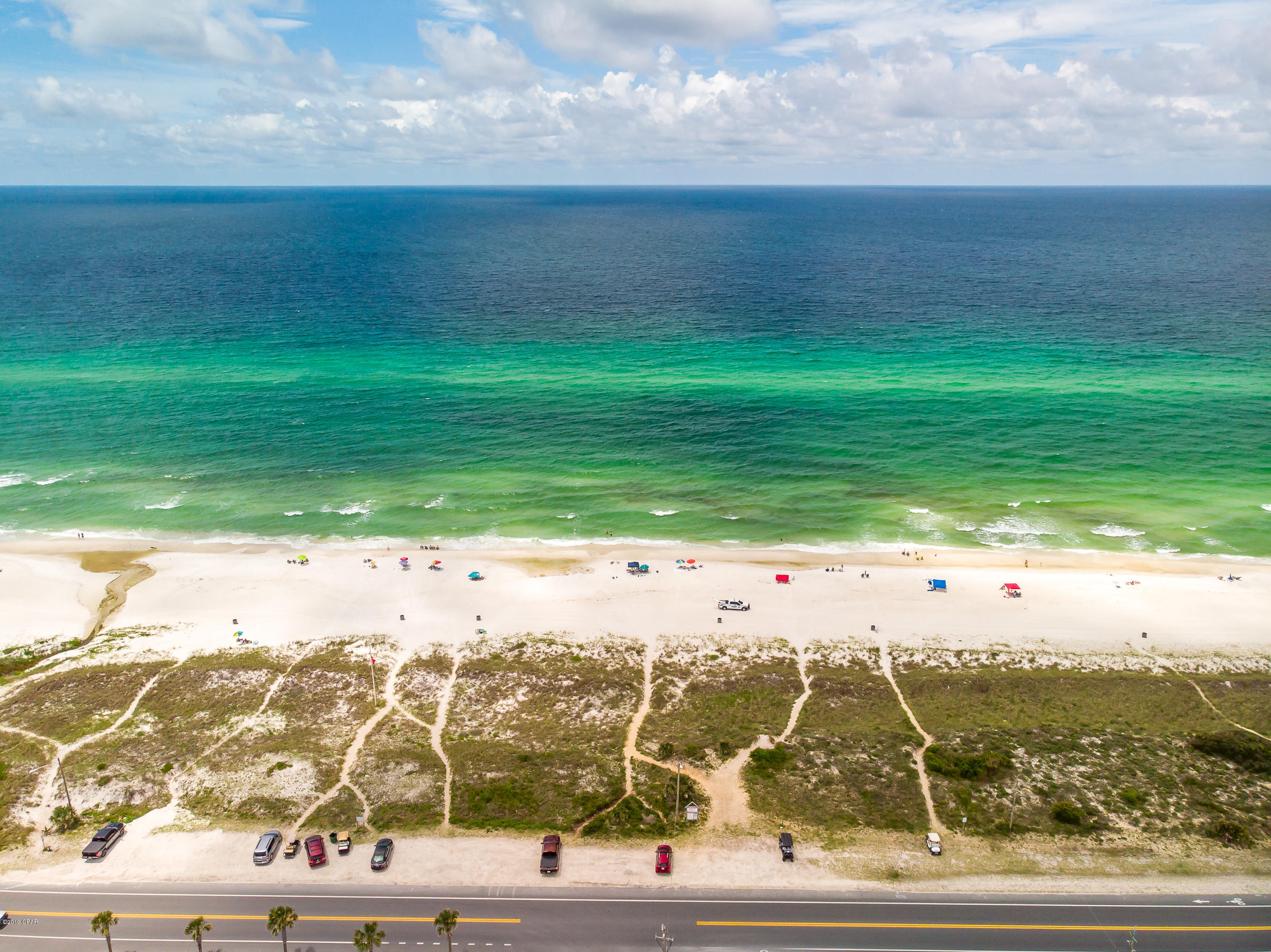 Laguna Beach Plaza - Residential