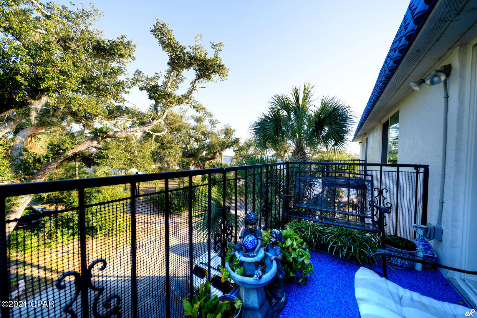 Bay Club Condo Ph 2 - Residential