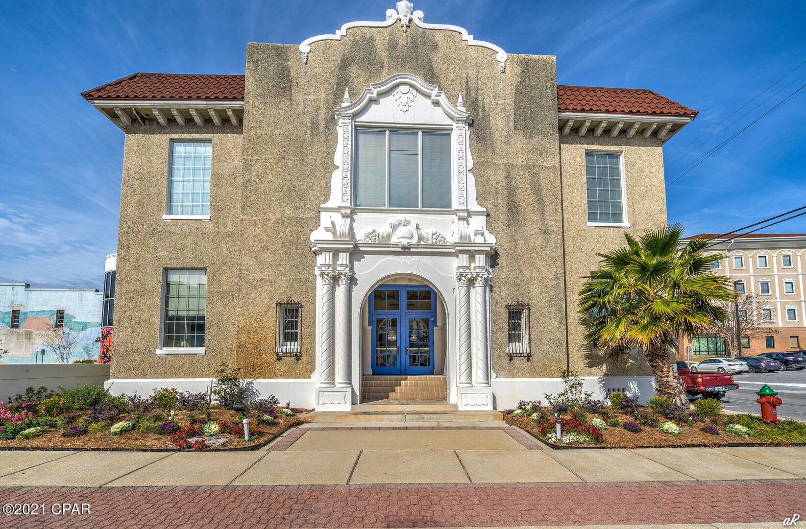 Bay Club Condo Ph 2 - Residential