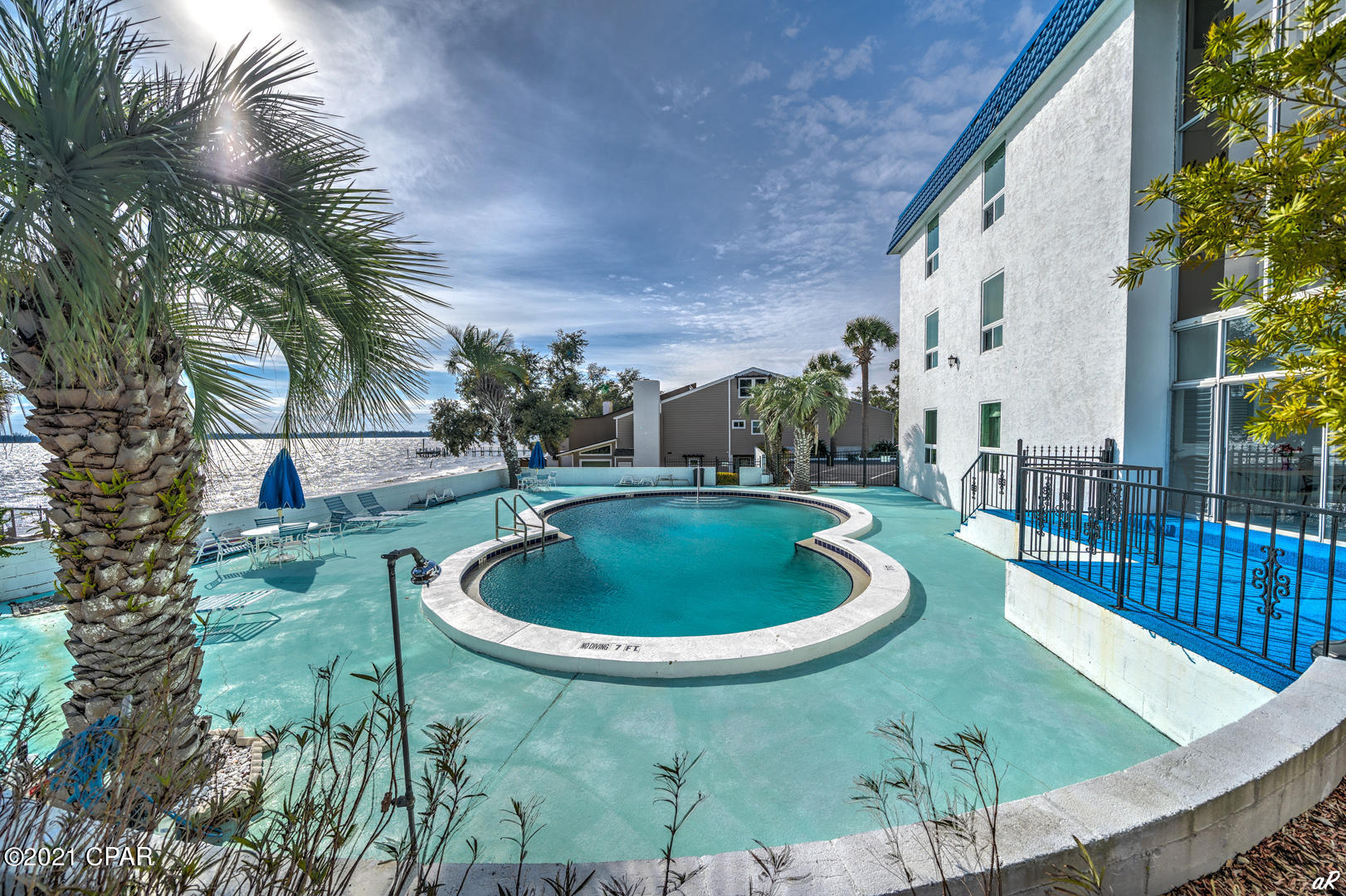 Bay Club Condo Ph 2 - Residential