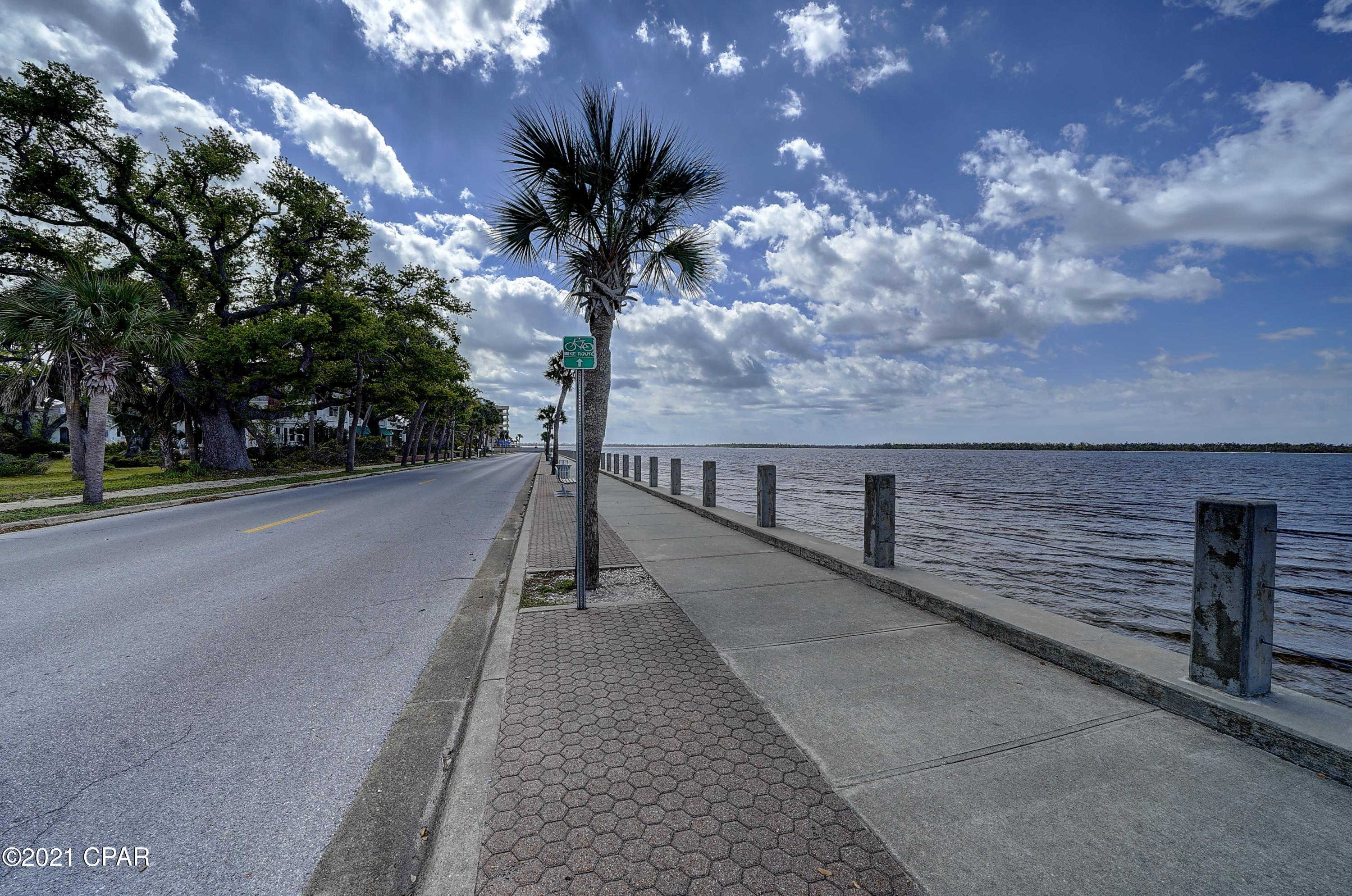 Bay Club Condo Ph 2 - Residential