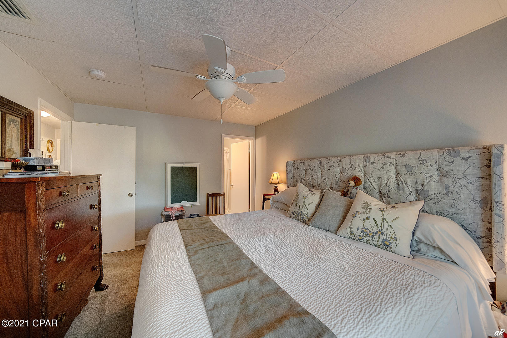 Bay Club Condo Ph 2 - Residential