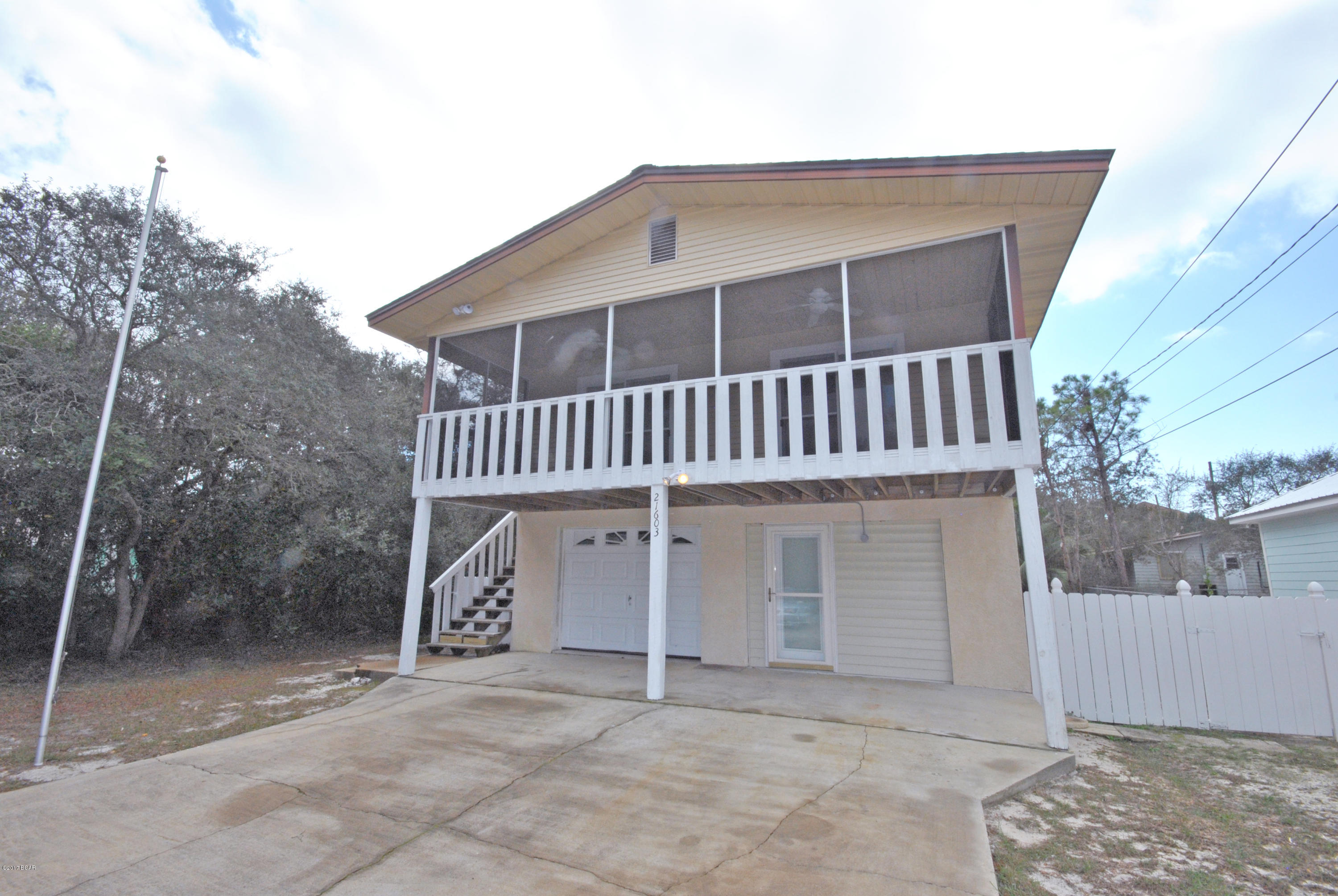 Riviera Beach 1st Add - Residential