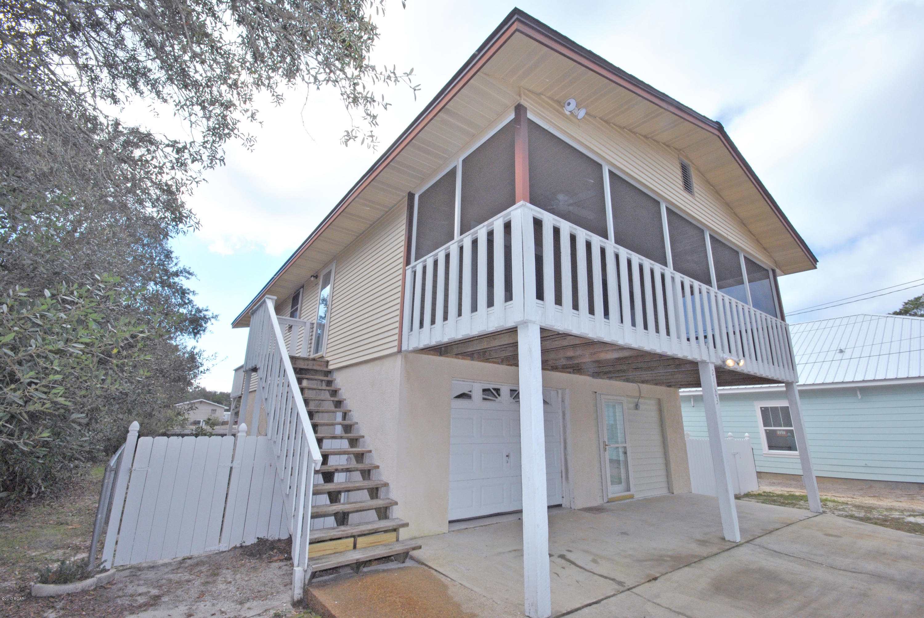 Riviera Beach 1st Add - Residential