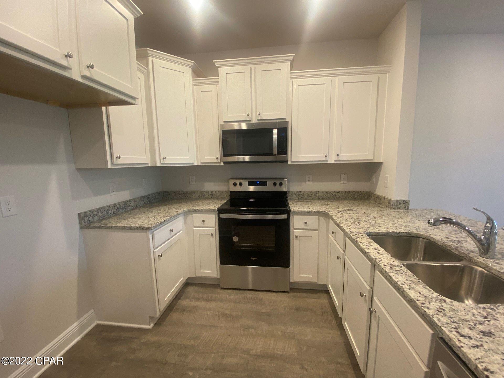 [No Recorded Subdiv] - Residential Lease