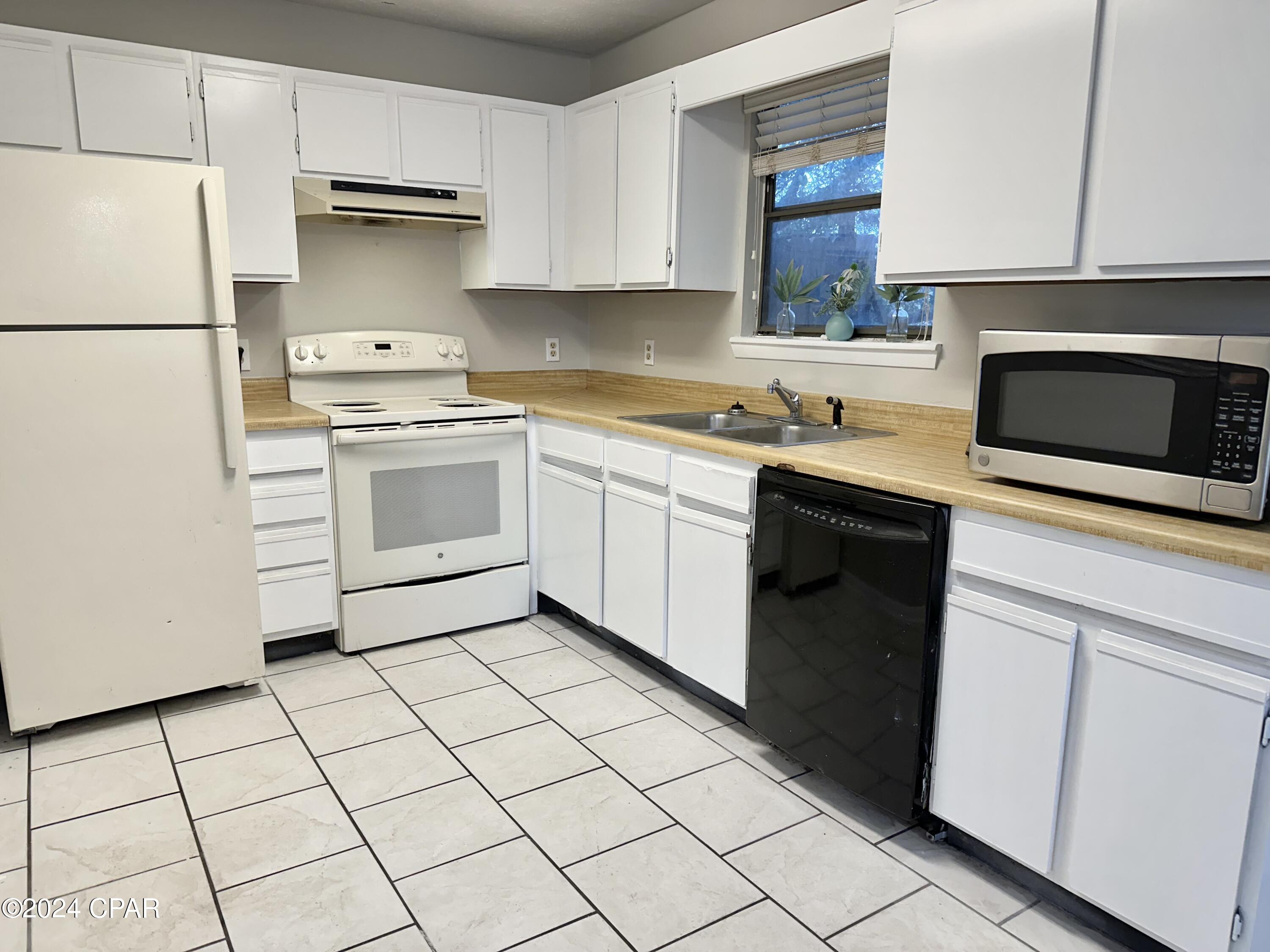 El Centro Beach - Residential