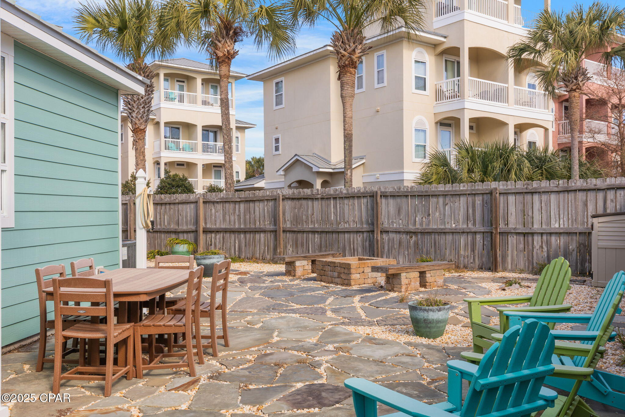 Shores - Residential