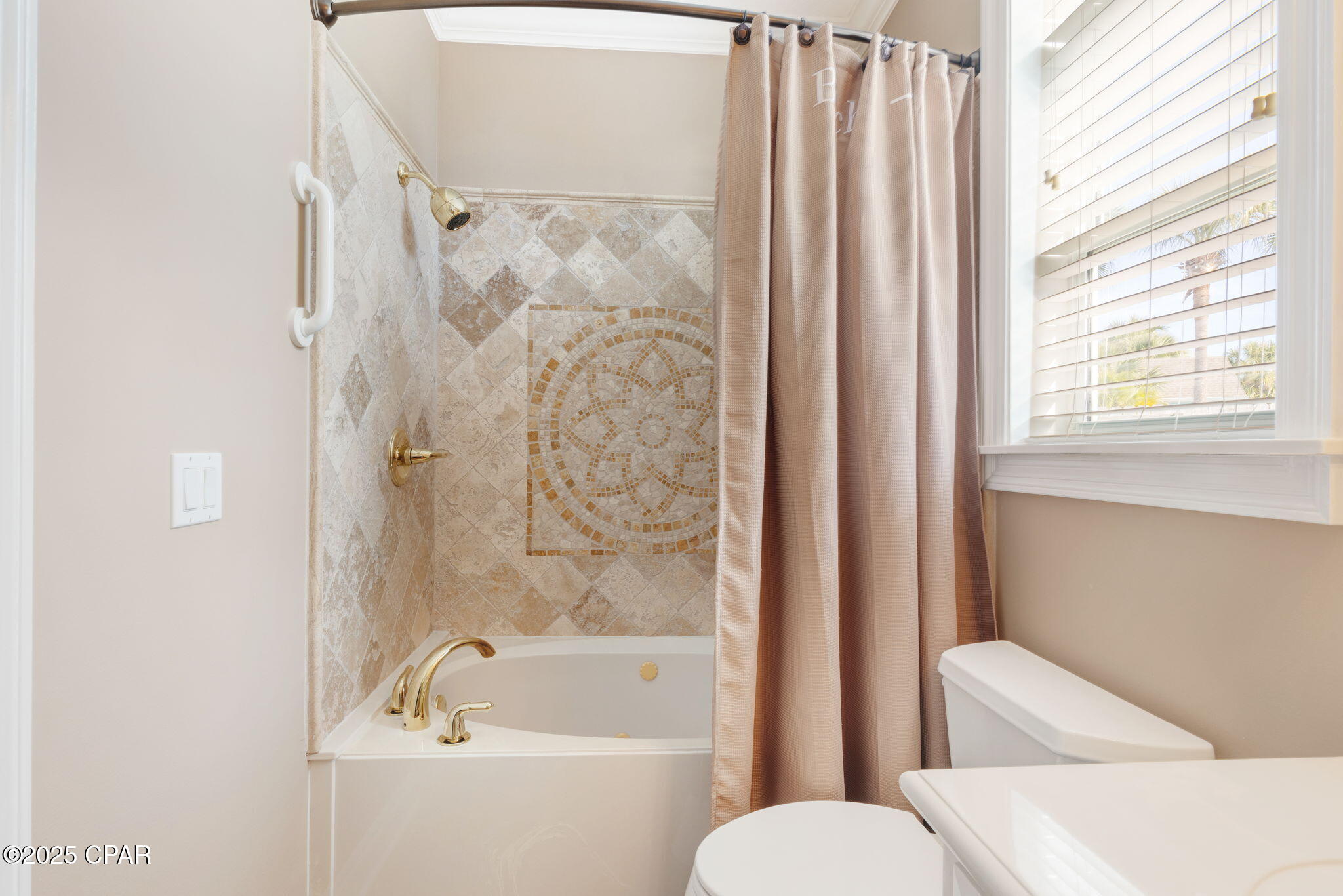 Shores - Residential