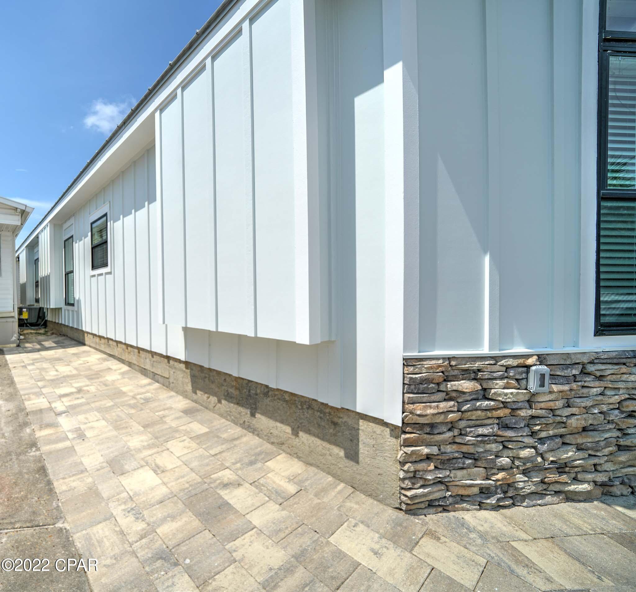 Venture Out Travel Trail - Residential