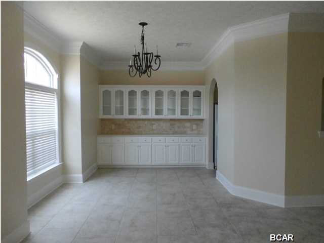 Tierra Verde Phase II - Residential Lease