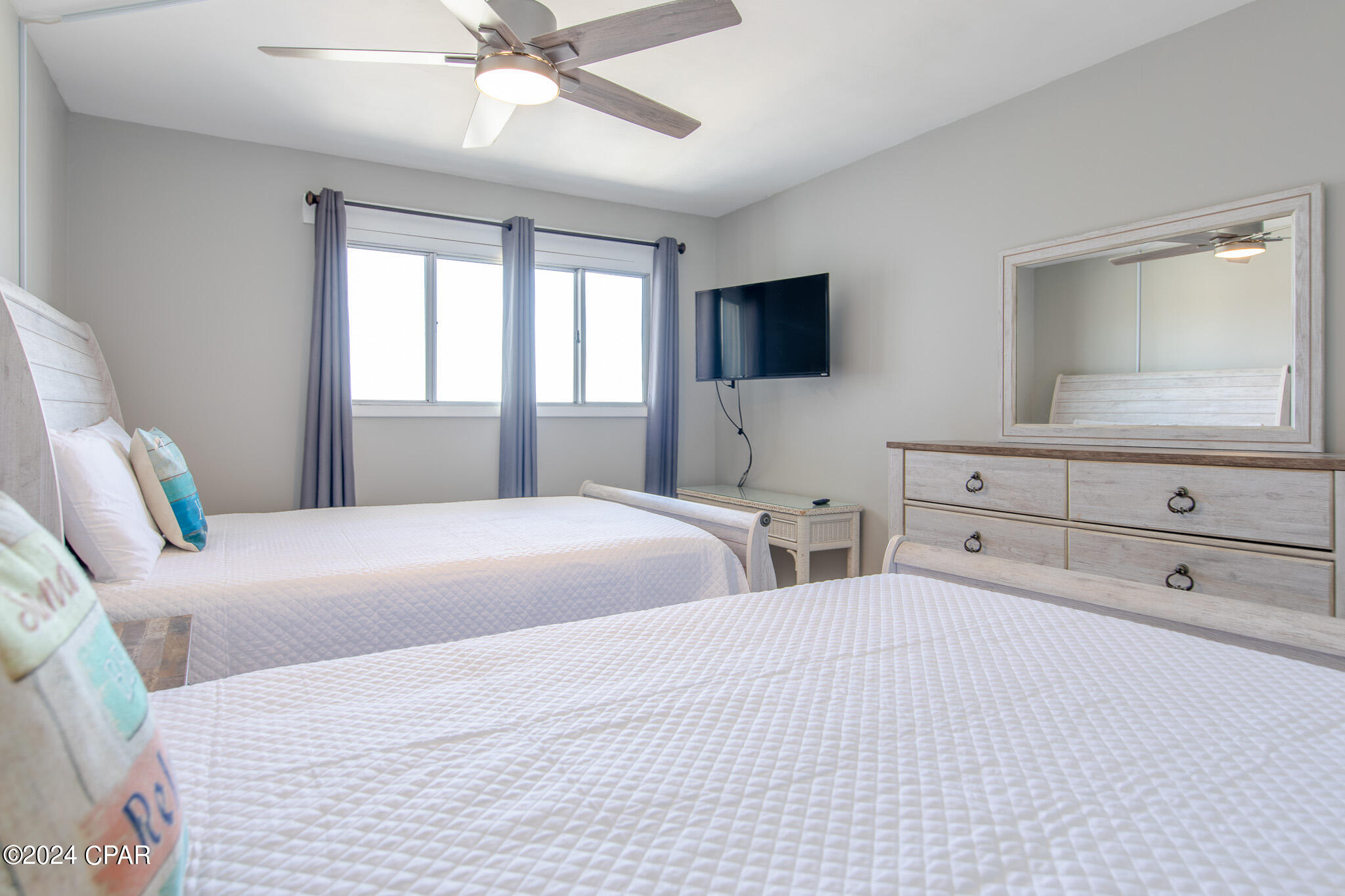 The Summit - Residential