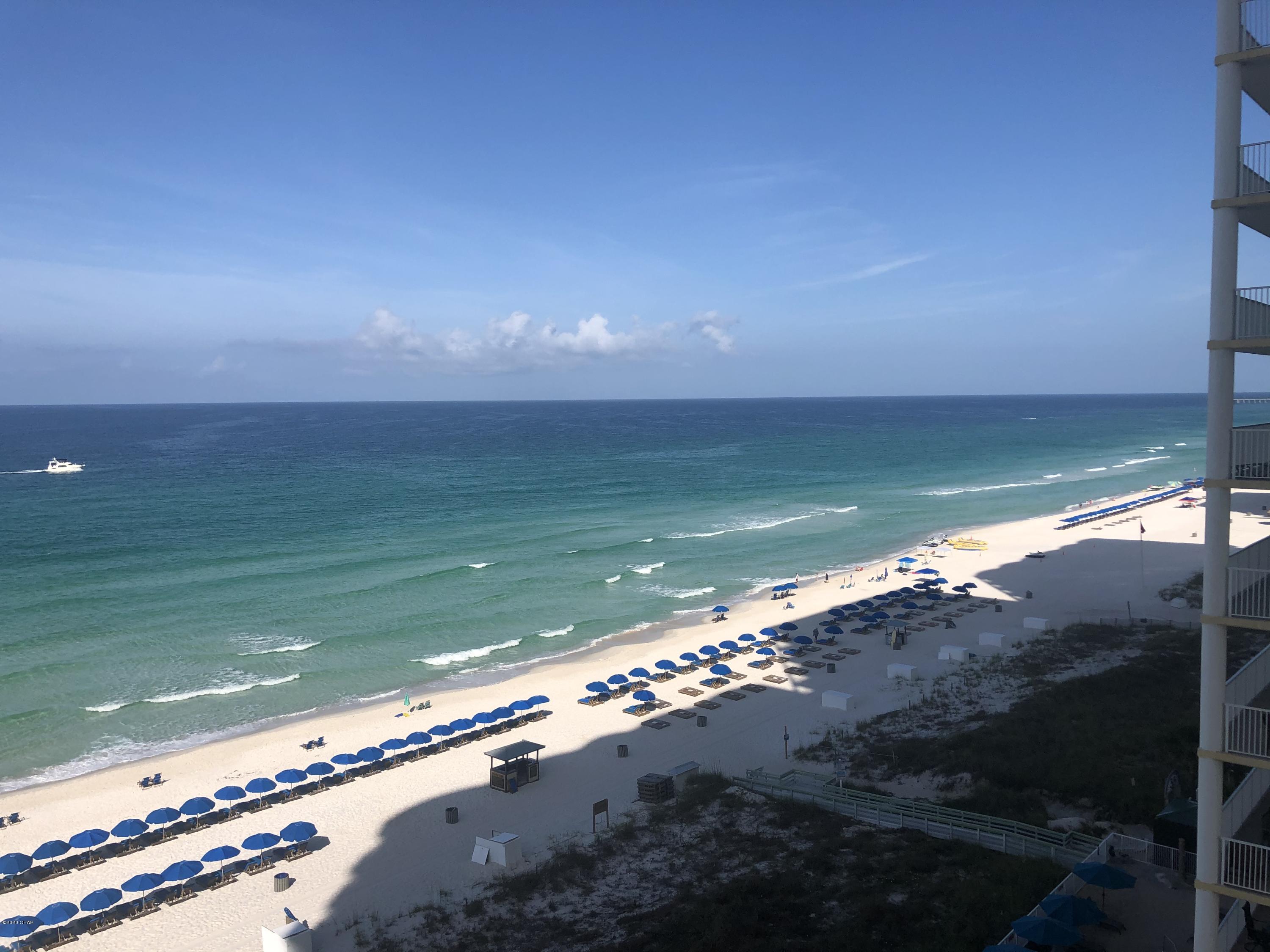 Twin Palms Resort - Residential