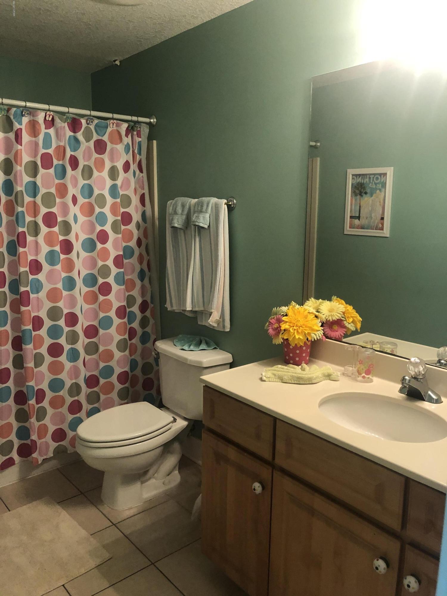 Twin Palms Resort - Residential