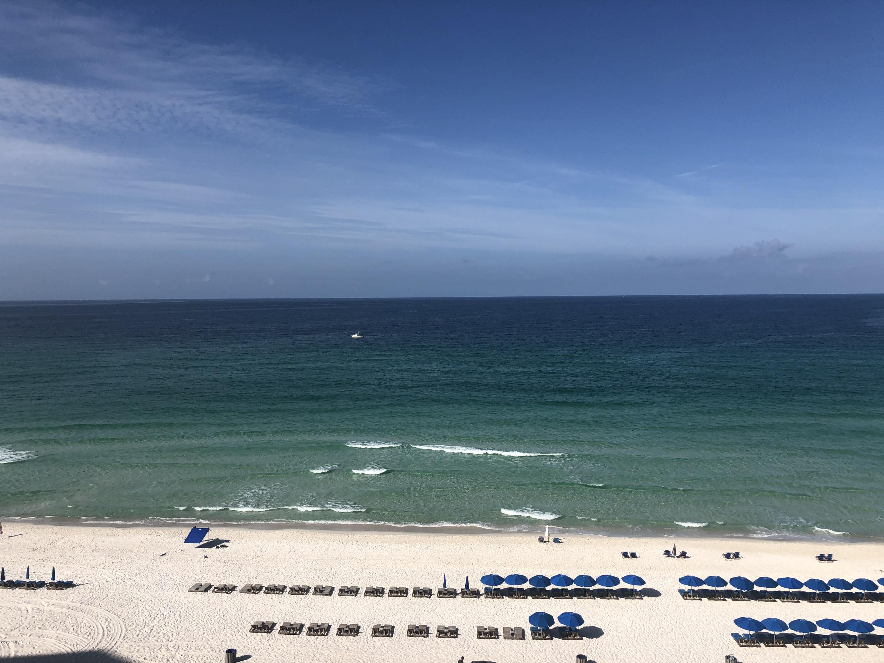 Twin Palms Resort - Residential