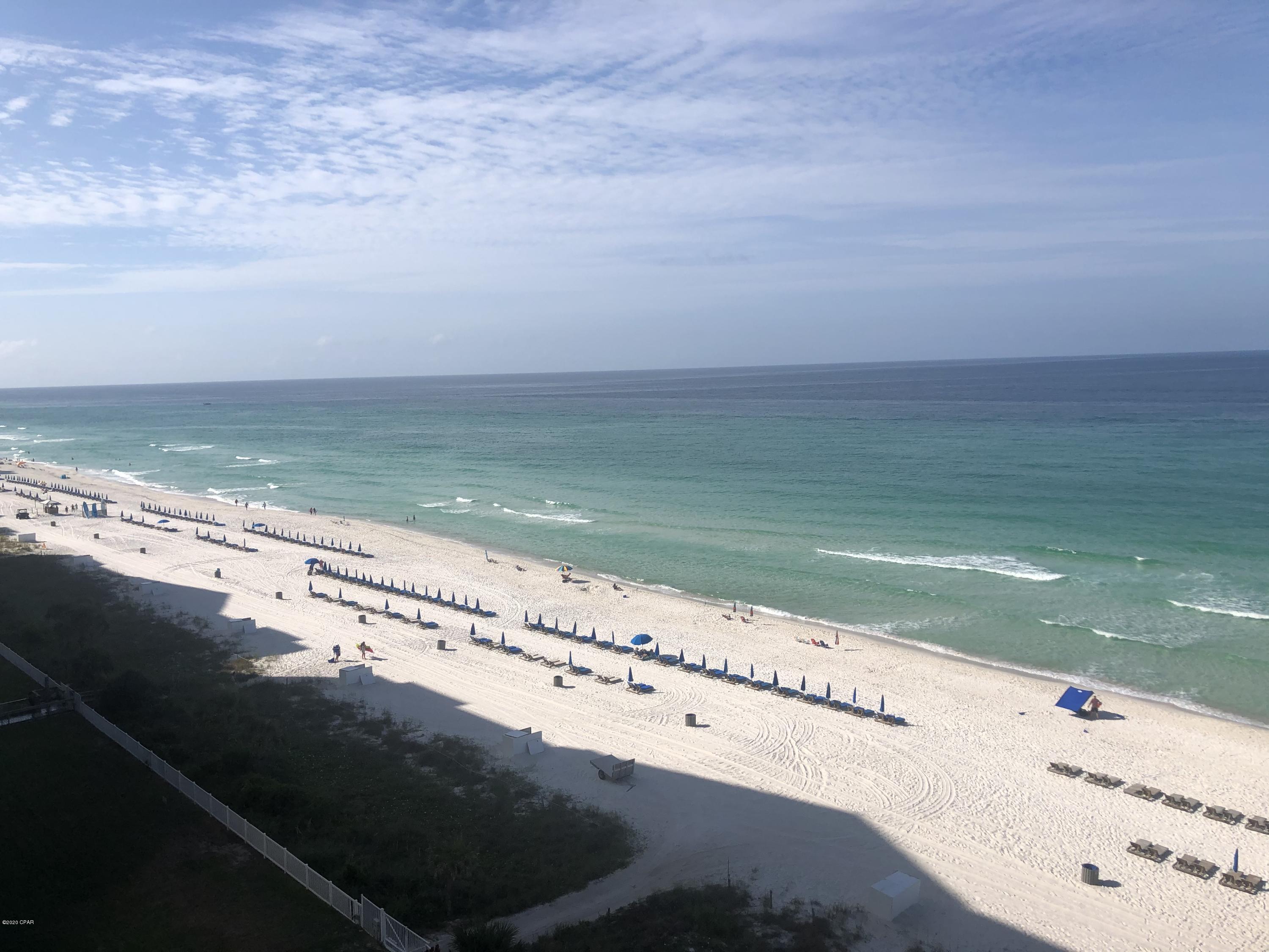 Twin Palms Resort - Residential