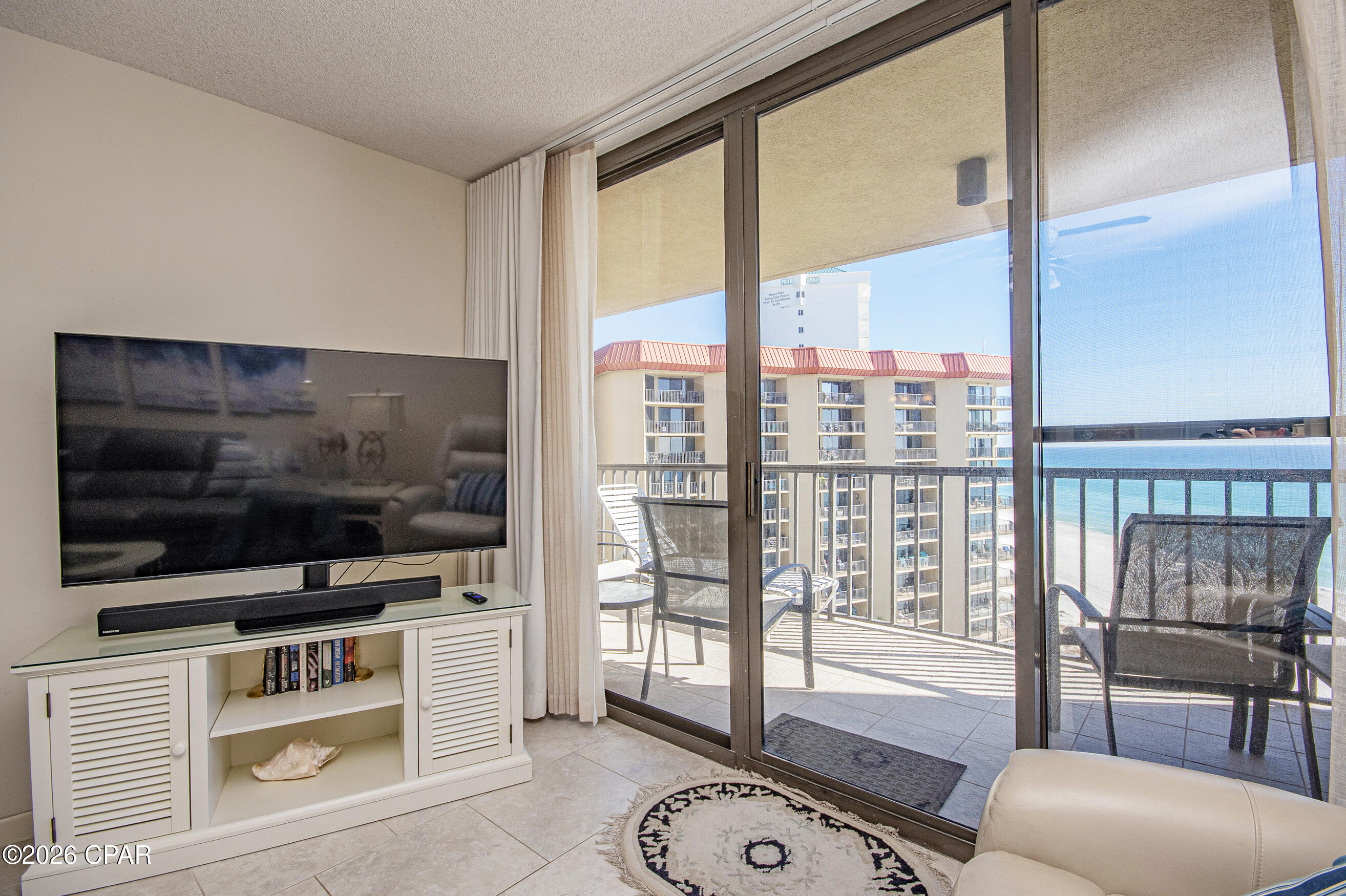 Summerhouse Condo. - Residential