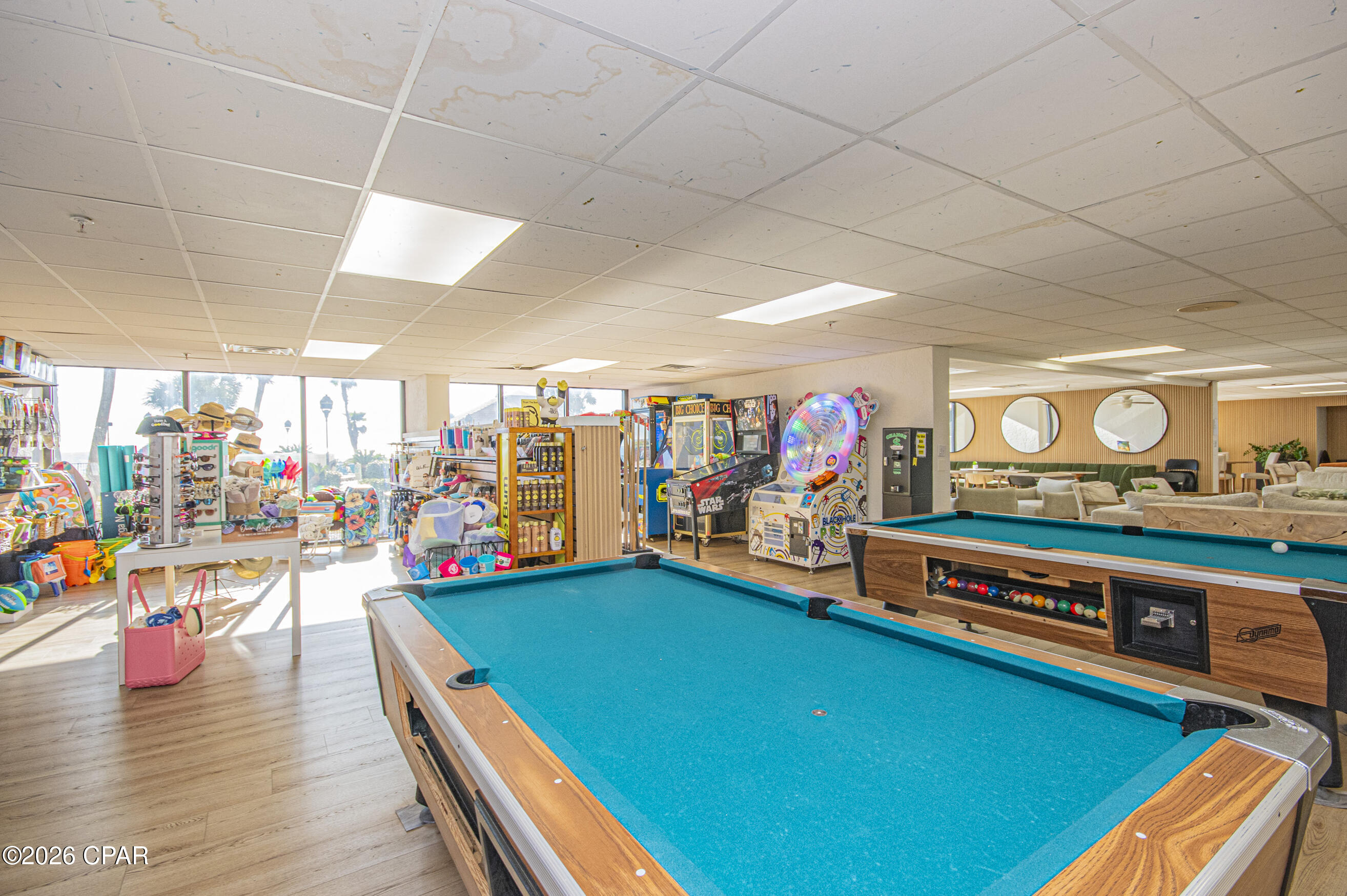 Summerhouse Condo. - Residential