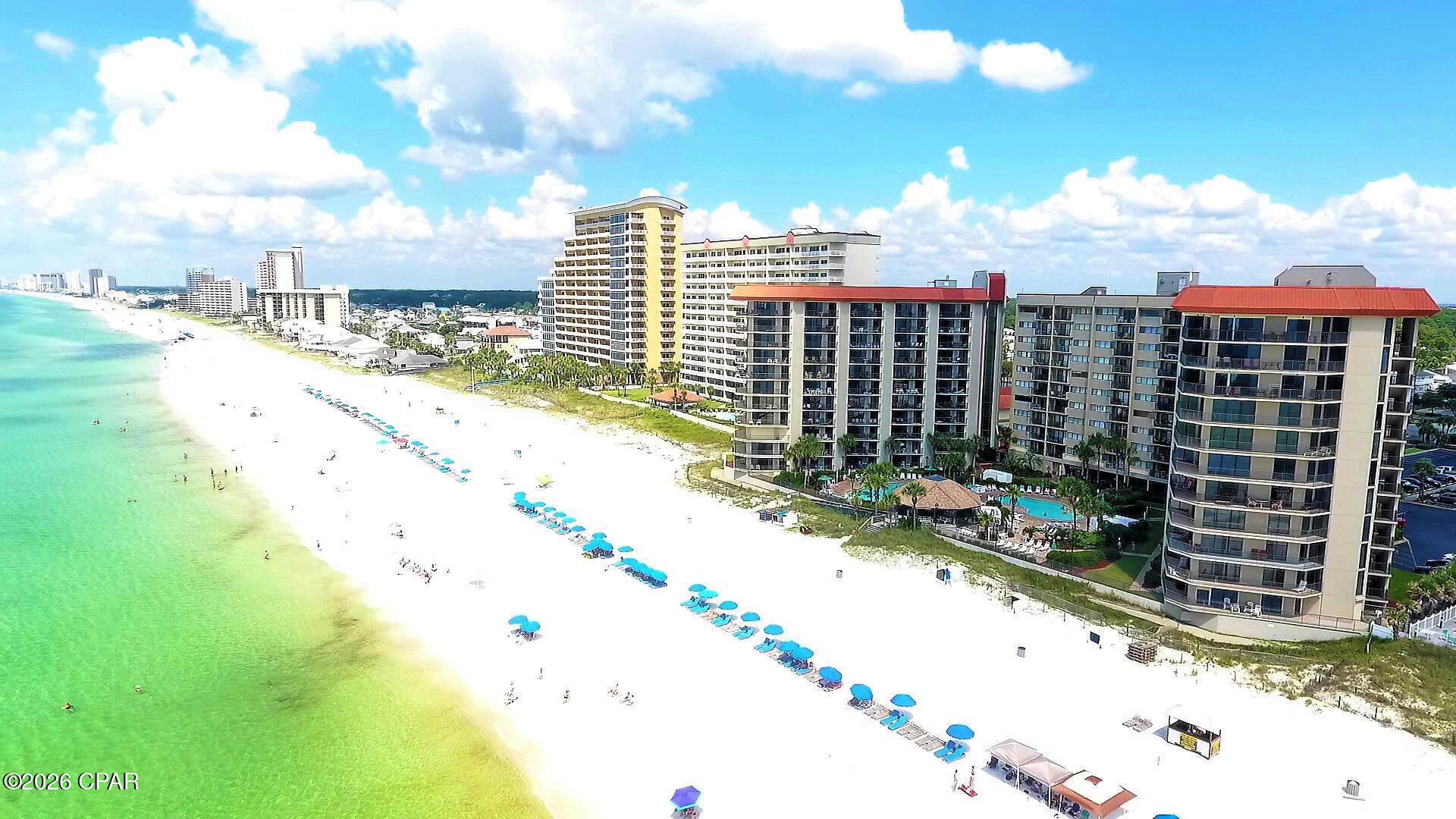 Summerhouse Condo. - Residential