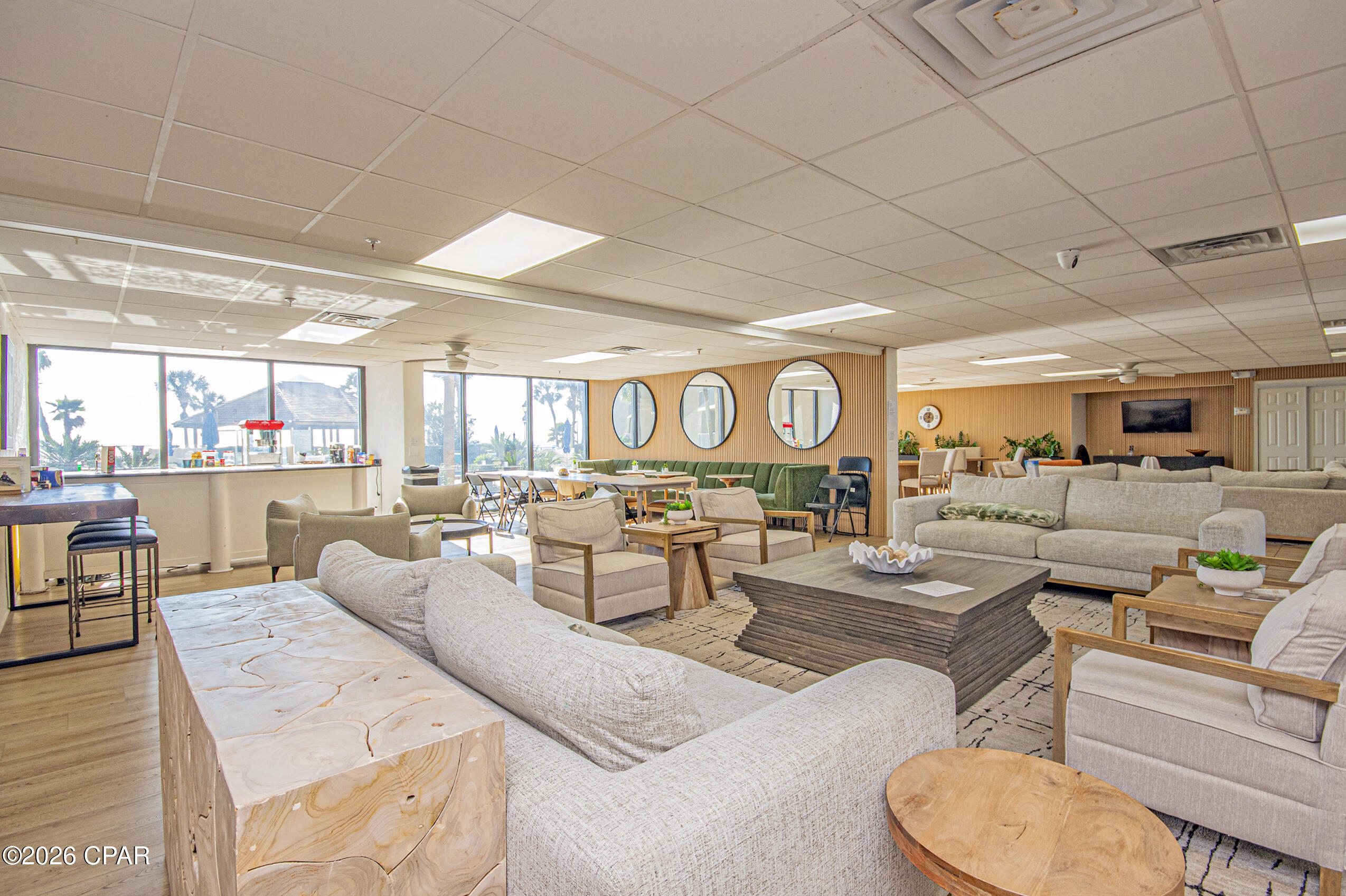 Summerhouse Condo. - Residential