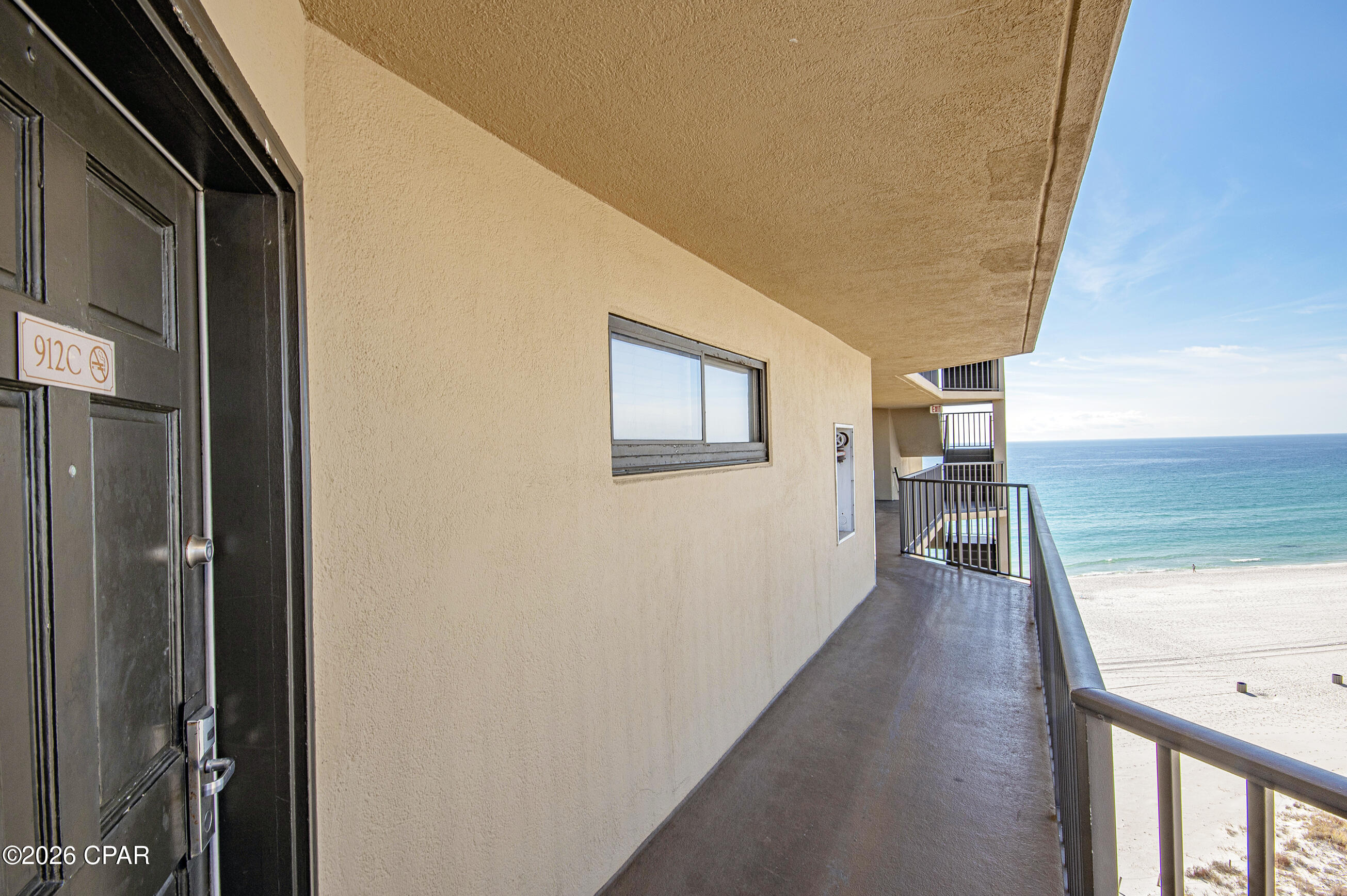 Summerhouse Condo. - Residential