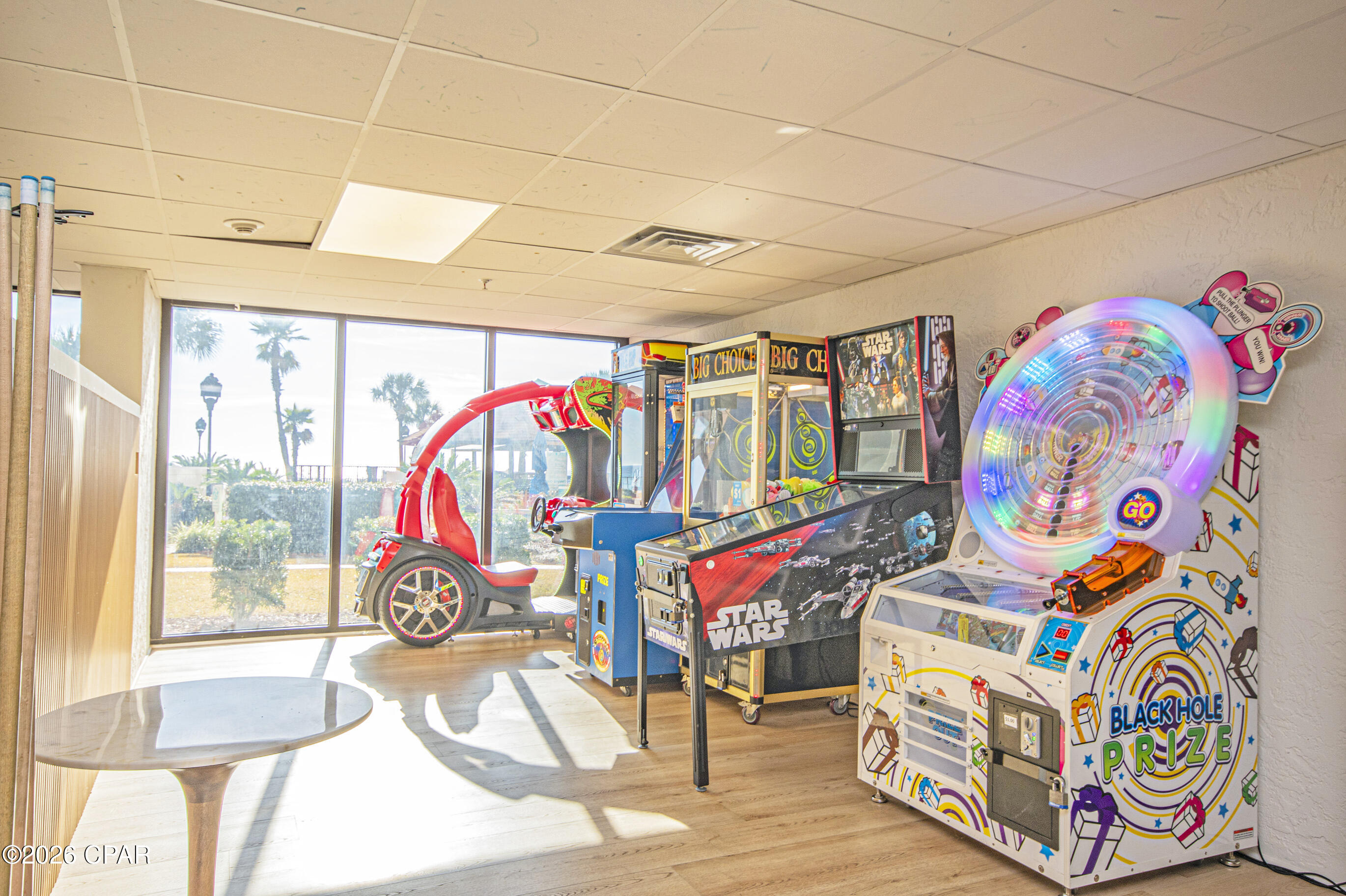 Summerhouse Condo. - Residential