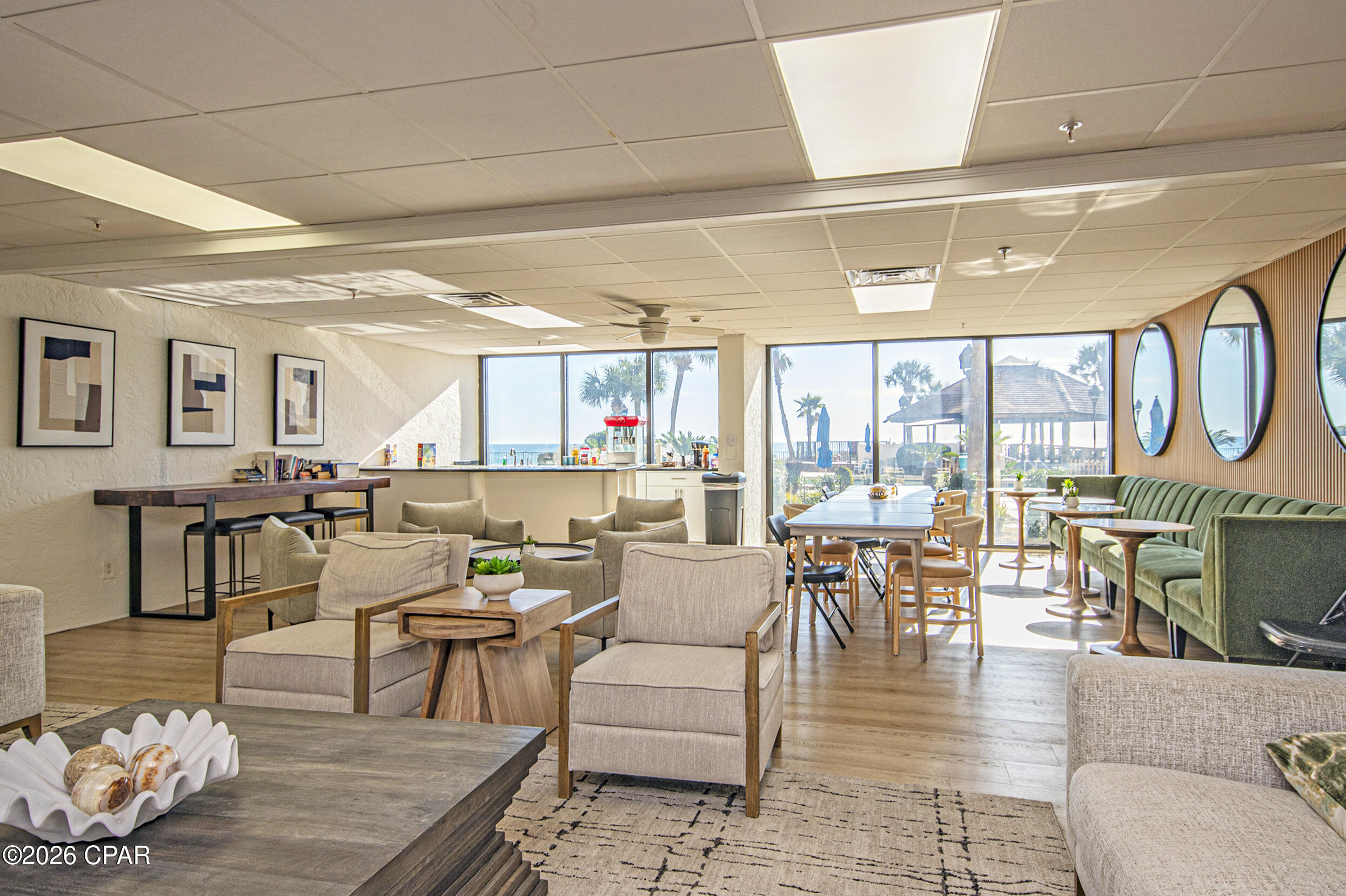 Summerhouse Condo. - Residential