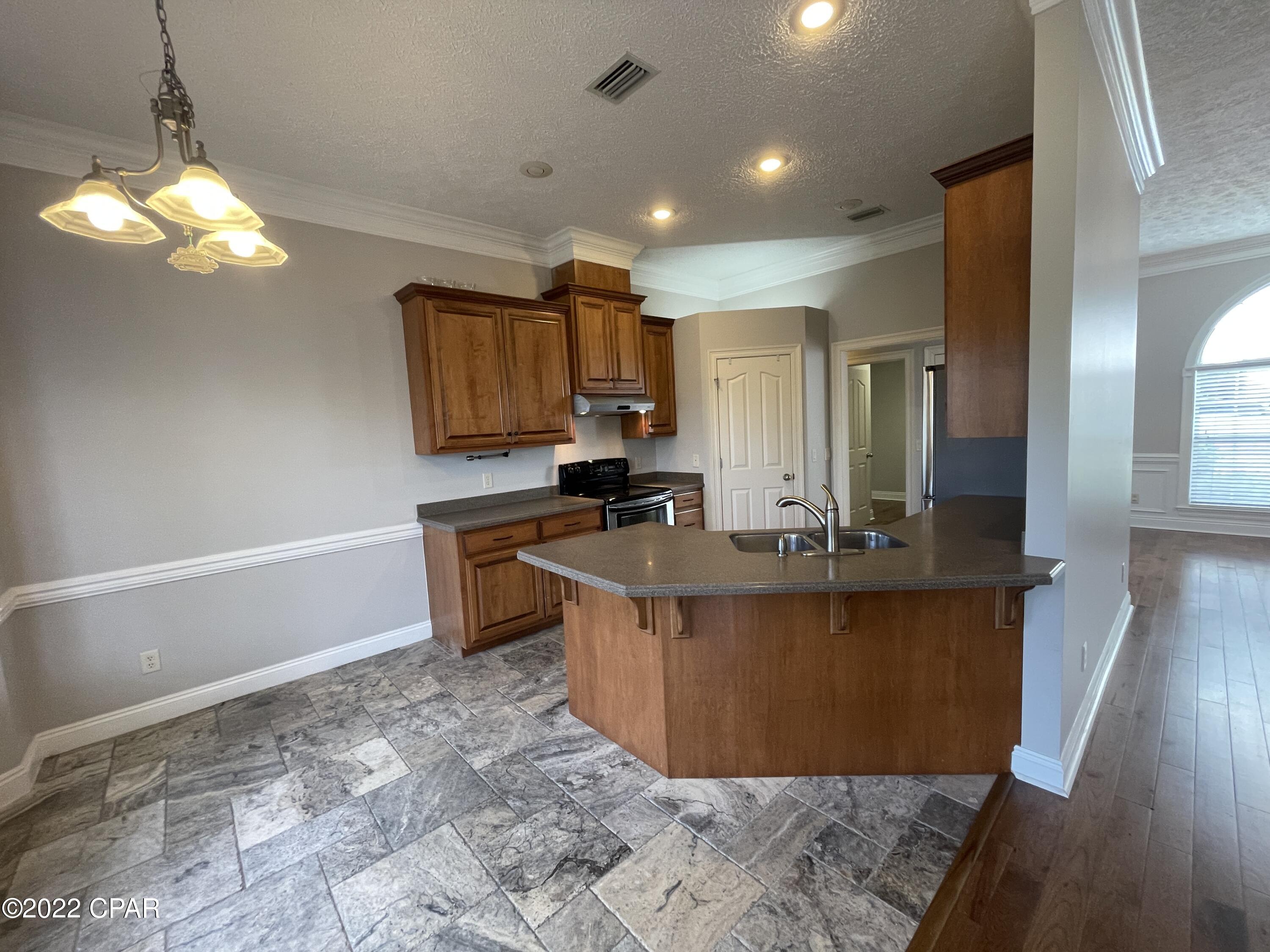 Camryn's Crossing - Residential Lease