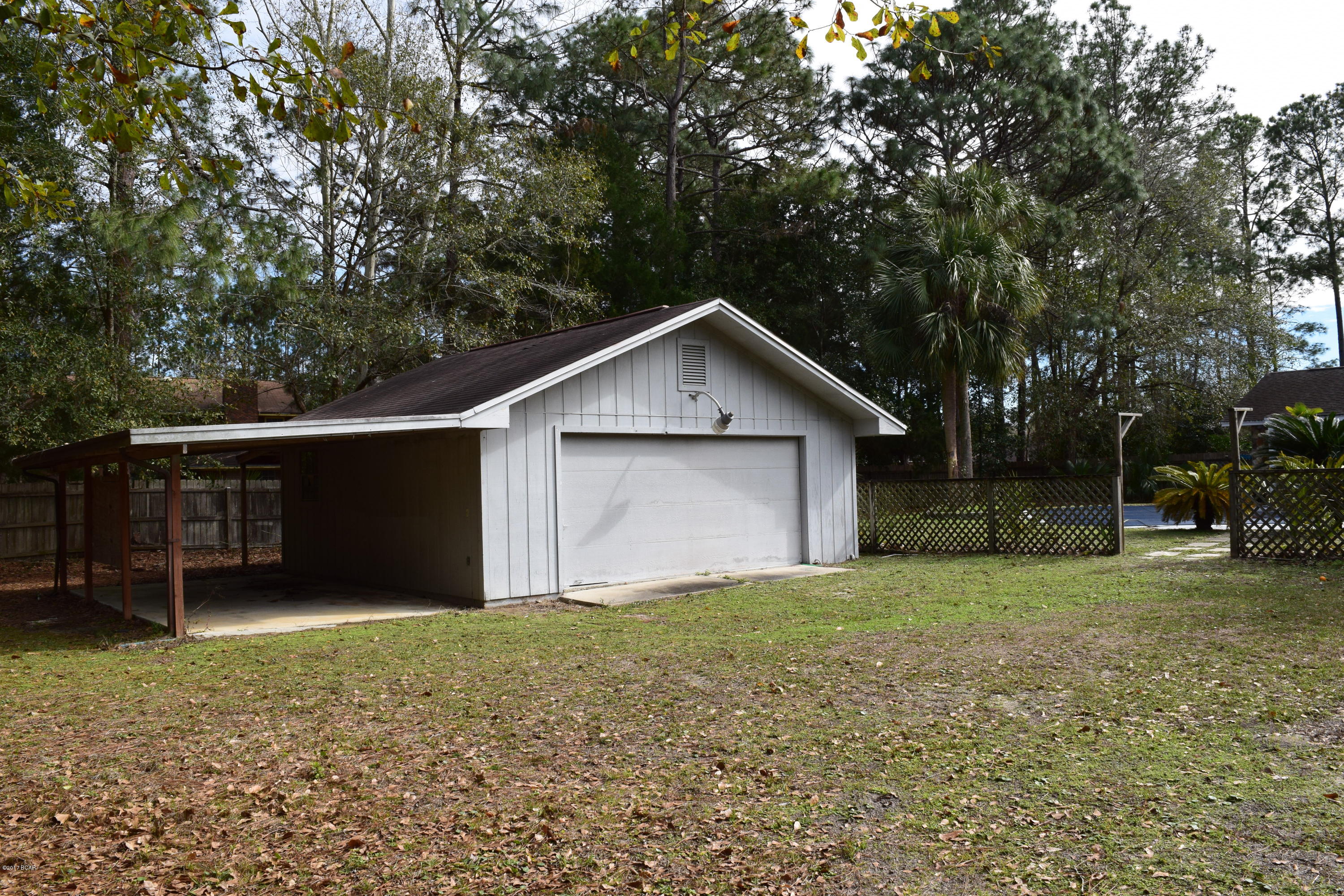 College Oaks - Residential